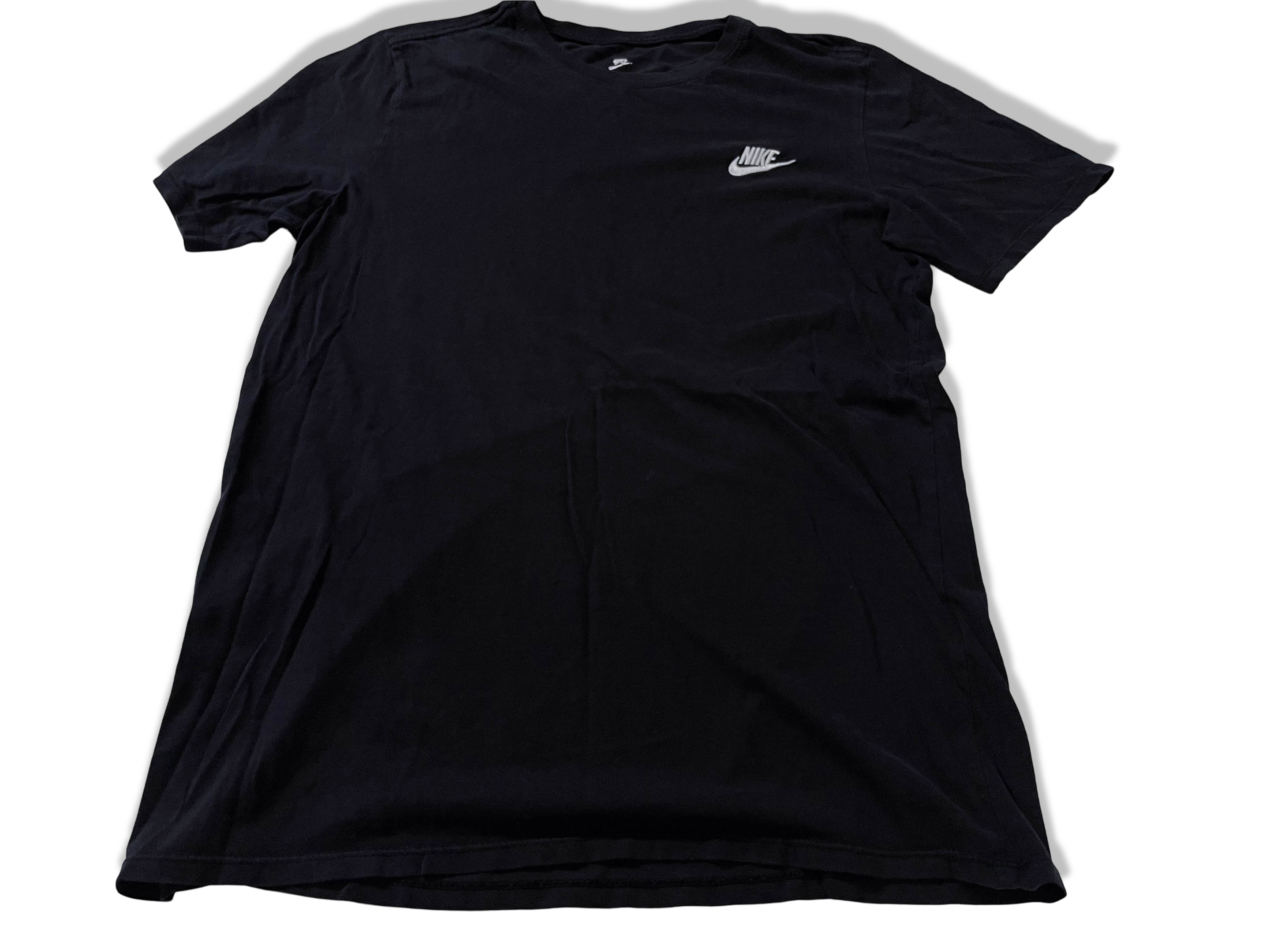 Vintage Men's black Nike regular fit short sleeve tees in S|L 28 W18|SKU 4144