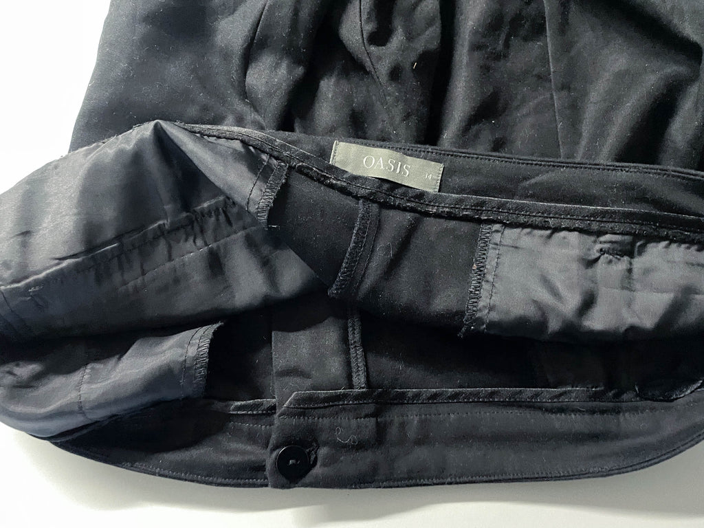 Vintage Men's Oasis black straight leg trouser in M|L27 W34| SKU 4027