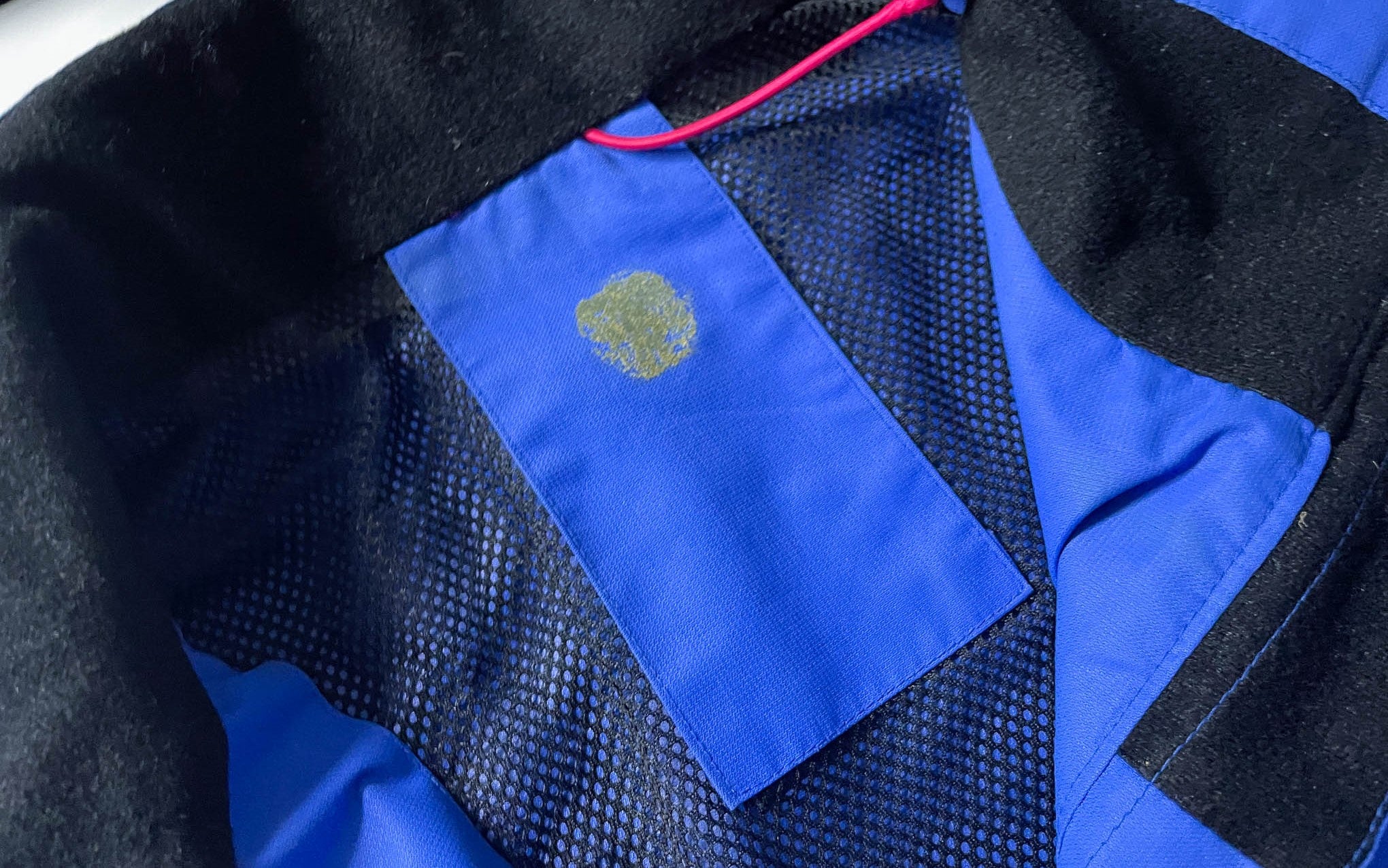 Vintage Women's Mckinley blue full zip wind breaker jacket in M/L Made in China|L29W18| SKU 4032