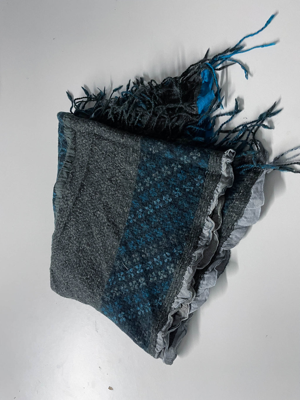 Vintage Blue and grey stripe paisley pashmina scarf |L 46 W 20| One size|SKU 4038