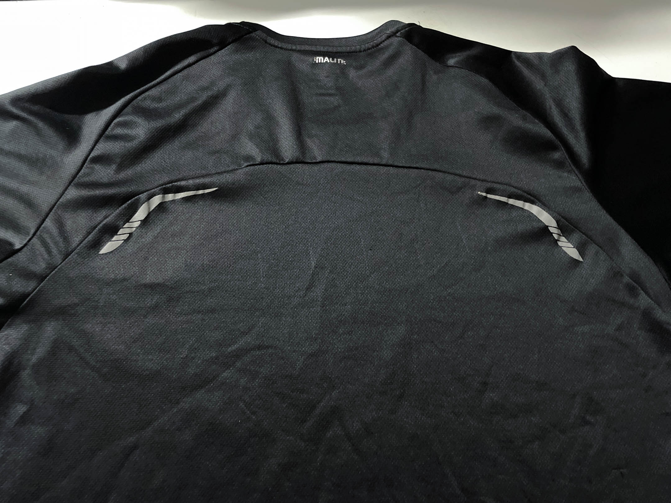 Vintage Men's Black Adidas Climalite training short sleeve tees in M Made in Philippines|L18 W20| SKU 4048