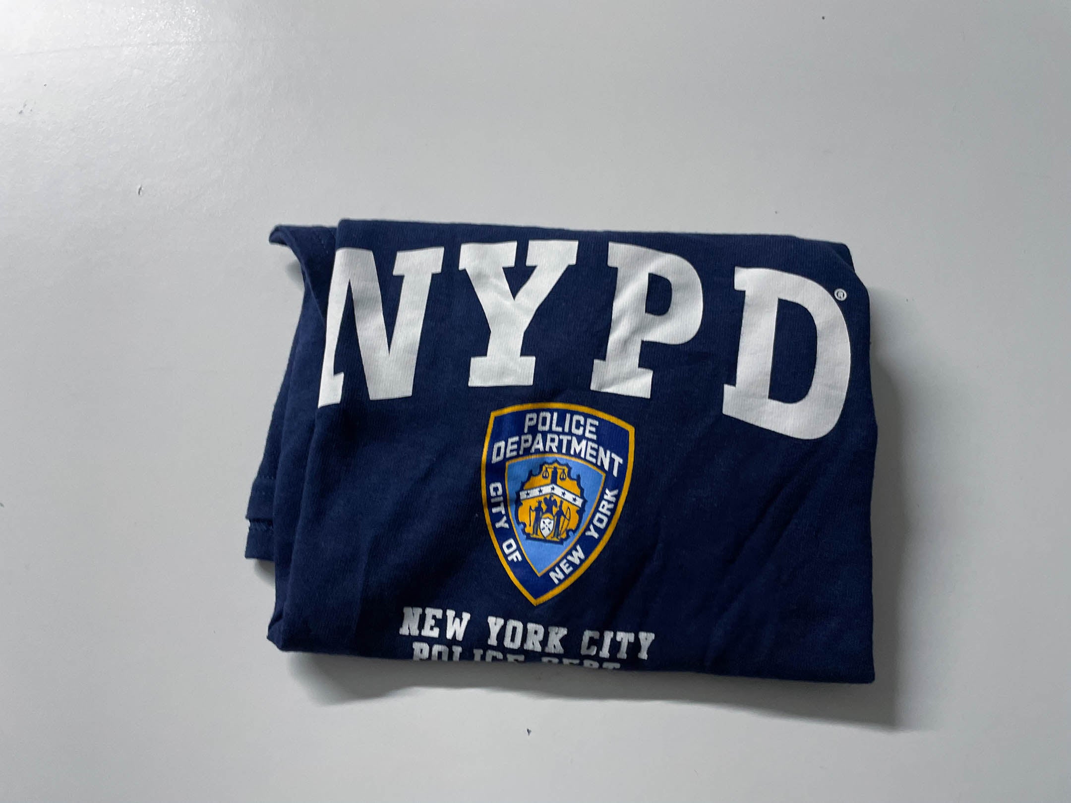 Vintage New York City Police Dept. logo Graphics tees in XS/S|L24 W18|SKU 4050