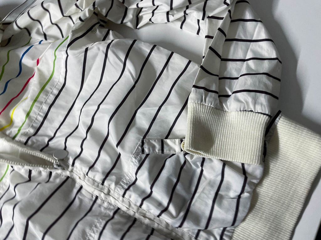 Vintage Women's Pull & Bear XDYE GIRLS White stripe hoodie full zip jacket in XL|L26 W19|SKU 4052