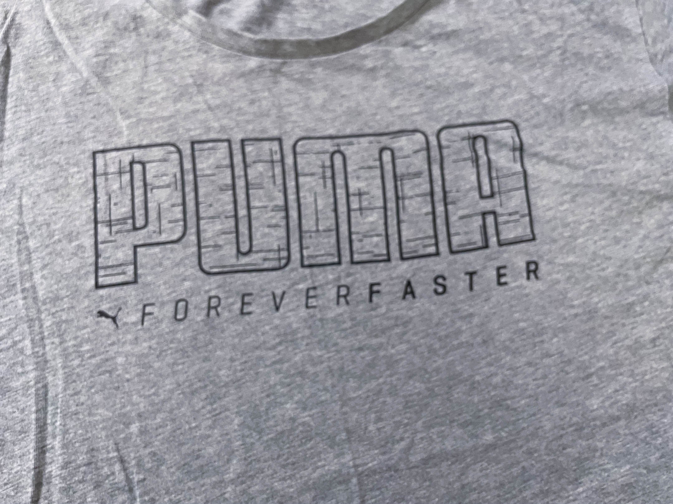 Vintage Men's Puma forever faster print grey tees in S|L28 W20|SKU 4148