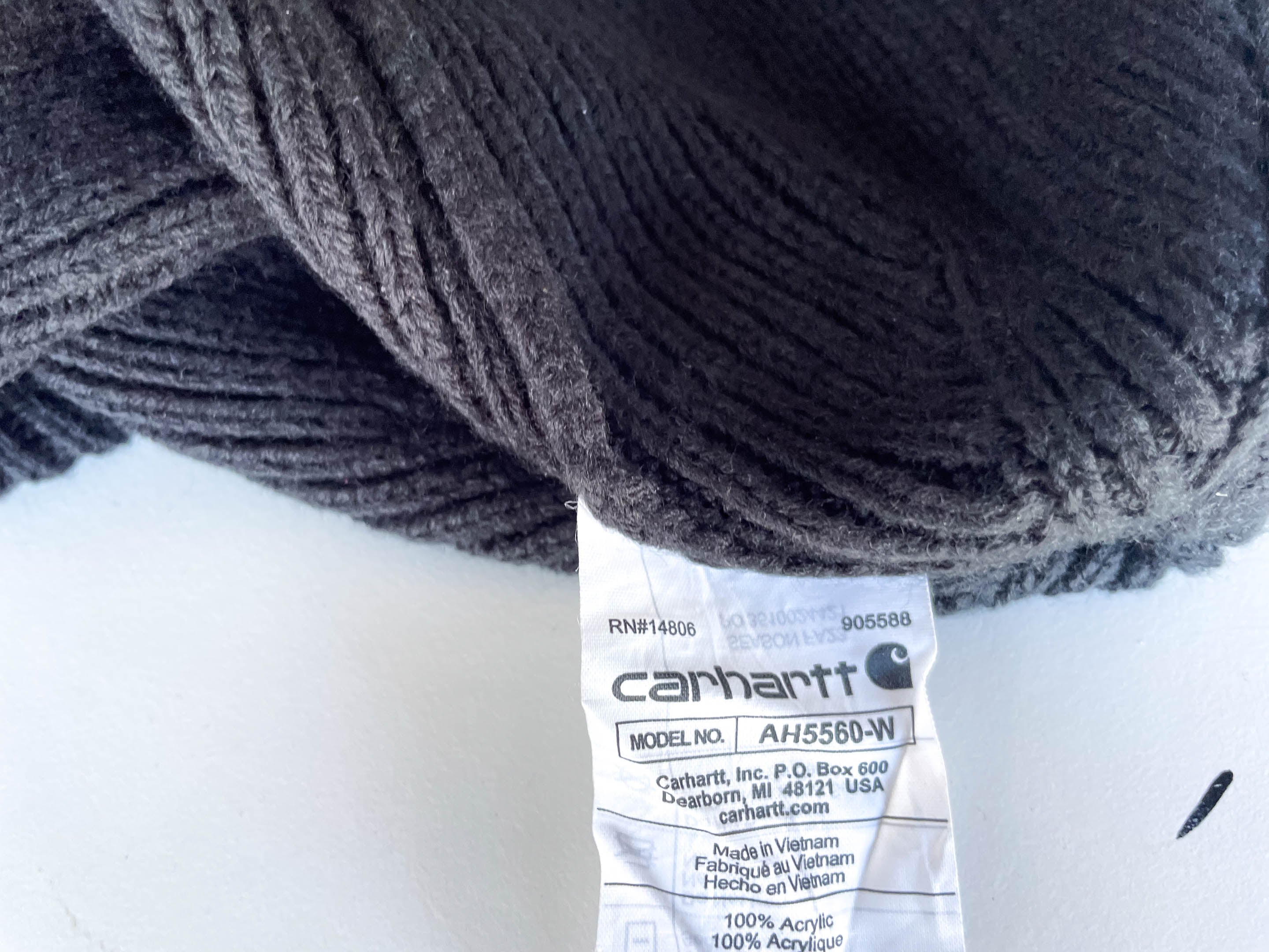 Vintage Carhatt black knitted beanie hat|SKU 4358