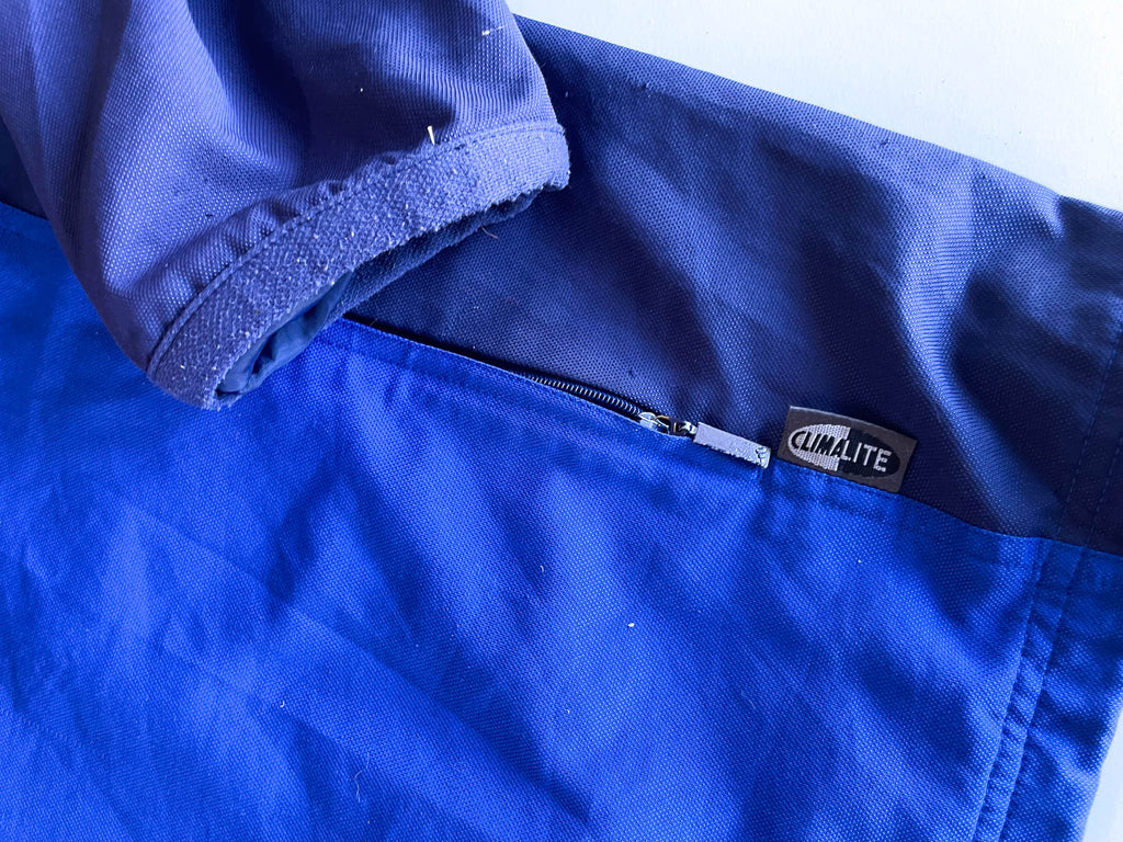 Vintage Adidas Climalite full zip blue windbreaker track top in L\XL| L31 W25|SKU 4383