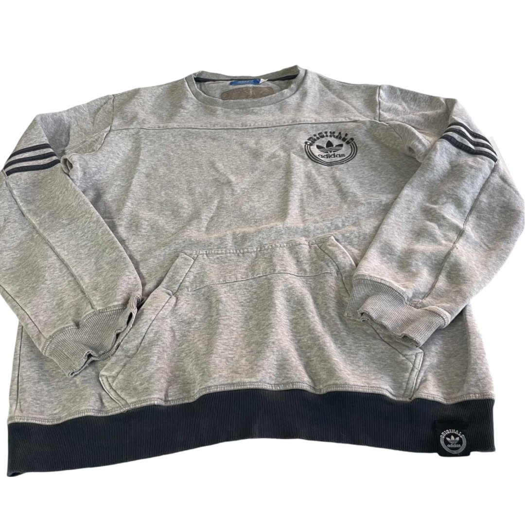 Vintage men Adidas crew neck sweatshirt in L| L28 W23| SKU 5551