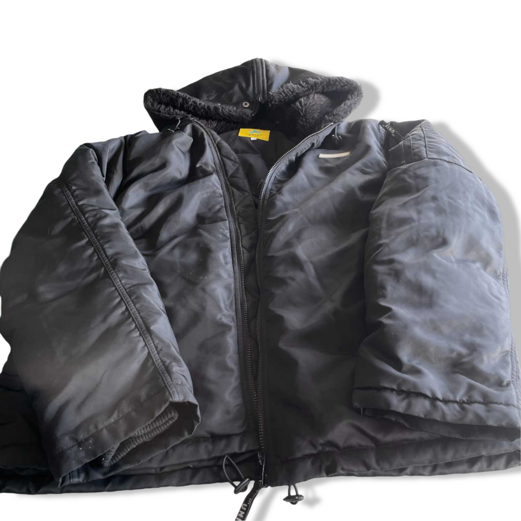 Vintage men black Unif puffer padded nylon polyester full zip hoodie in L|L28 W26|SKU 5676