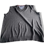 Vintage men grey Tommy Hilfiger V-neck sleeveless sweater in 2XL|L29 W25|SKU 5647