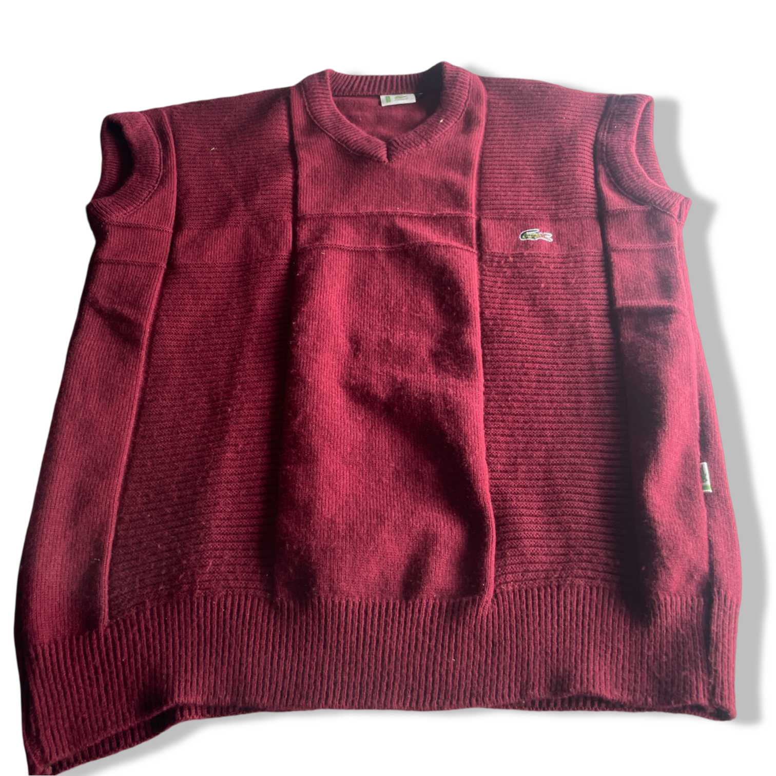 Vintage men red lacoste V-neck sleeveless sweater in L| L28 W22| SKU 5607