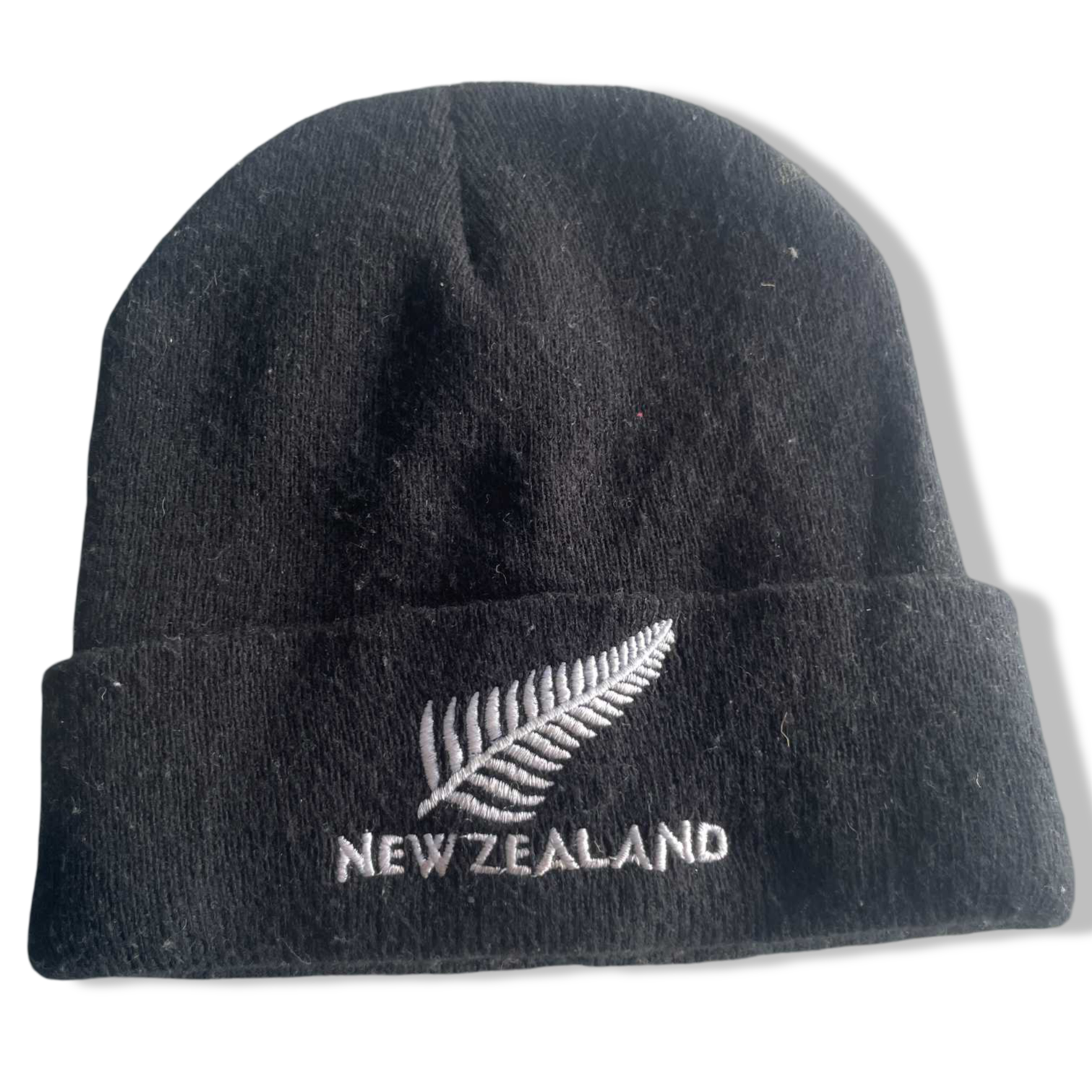 Vintage unisex black New Zealand crest 100% arcylic beanie hat| SKU 5598