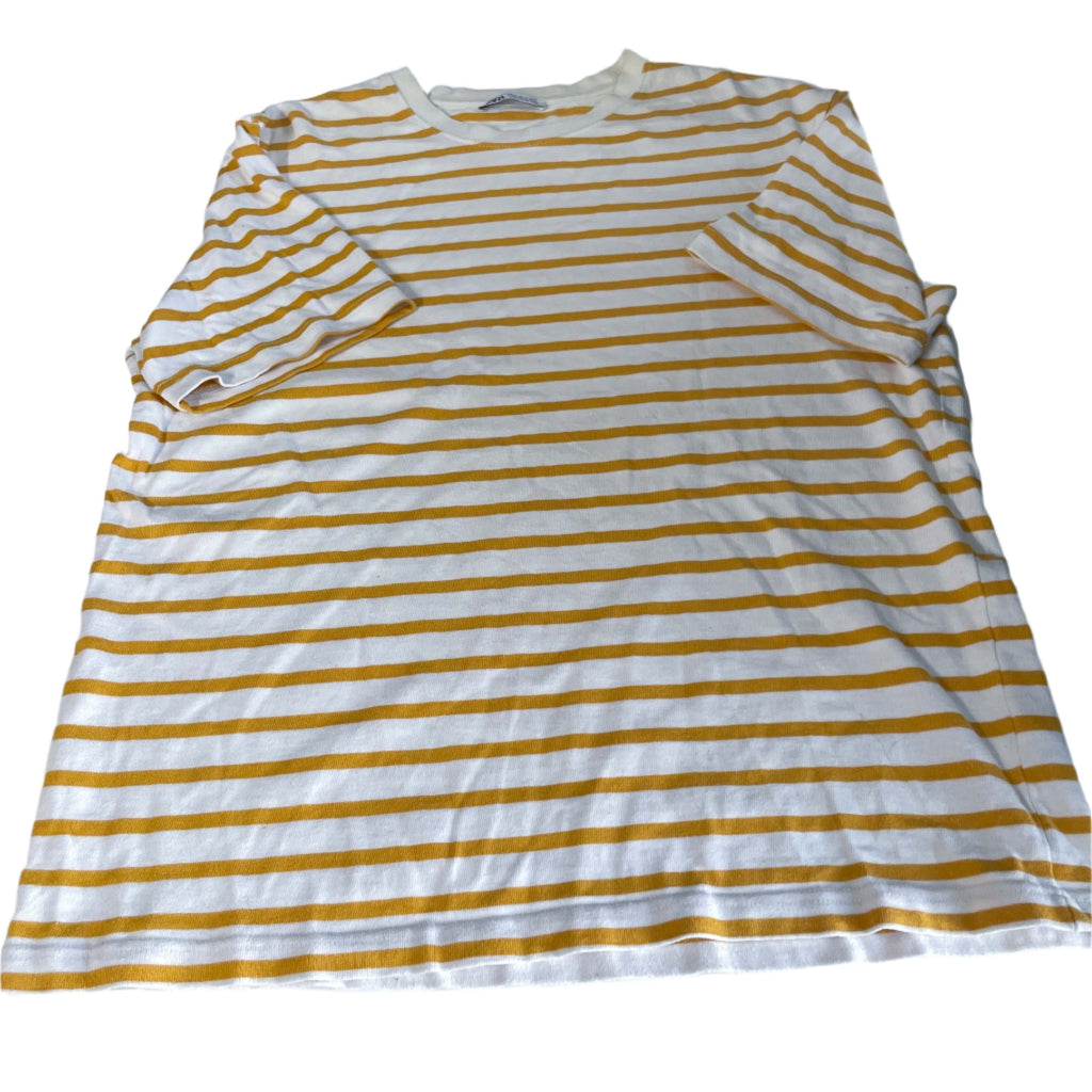 Zara men white & yellow stripe oversize short sleeve tees in XL|29 W22|SKU 6483