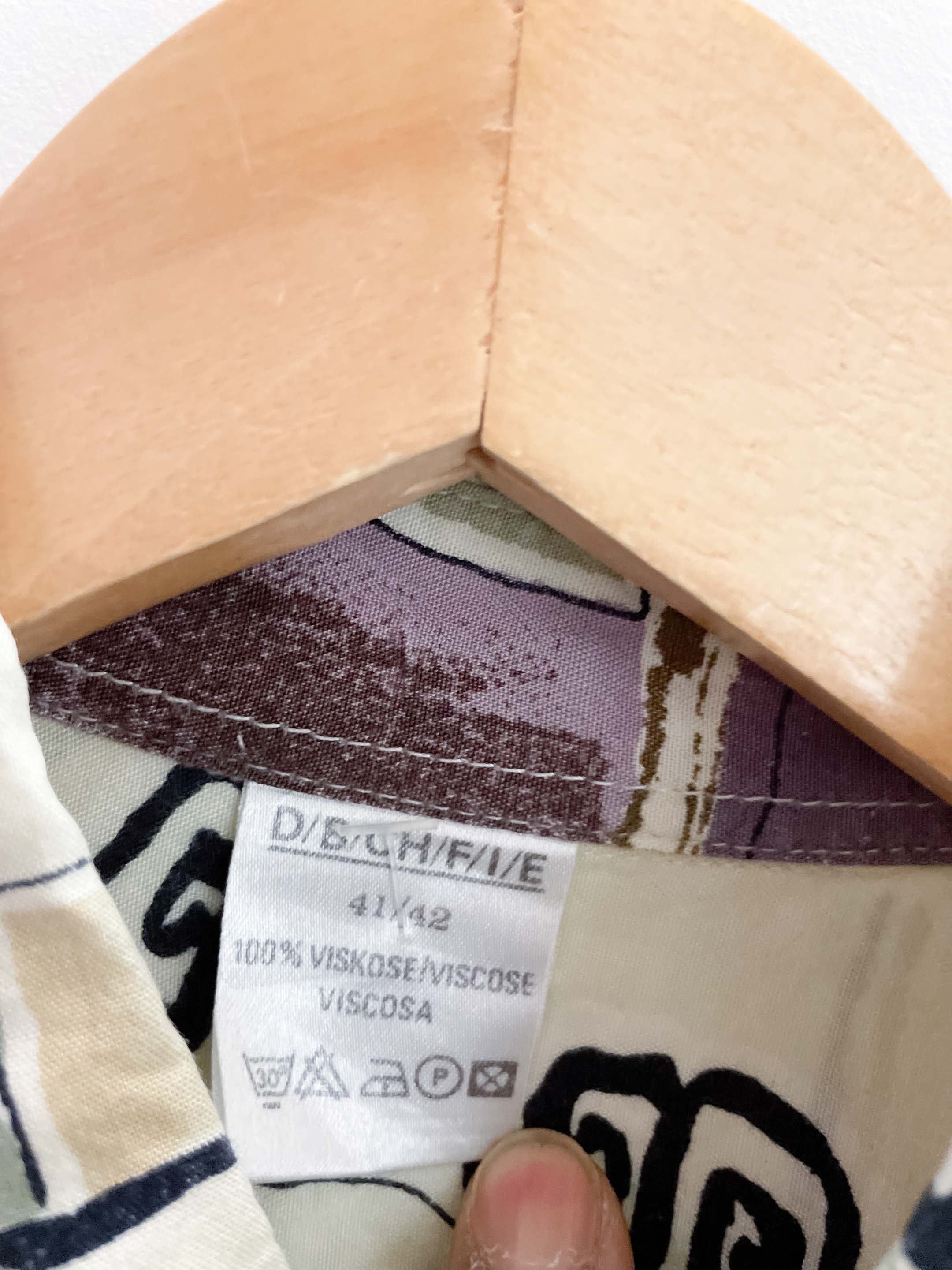 Vintage large multi abstract pattern short sleeve shirt