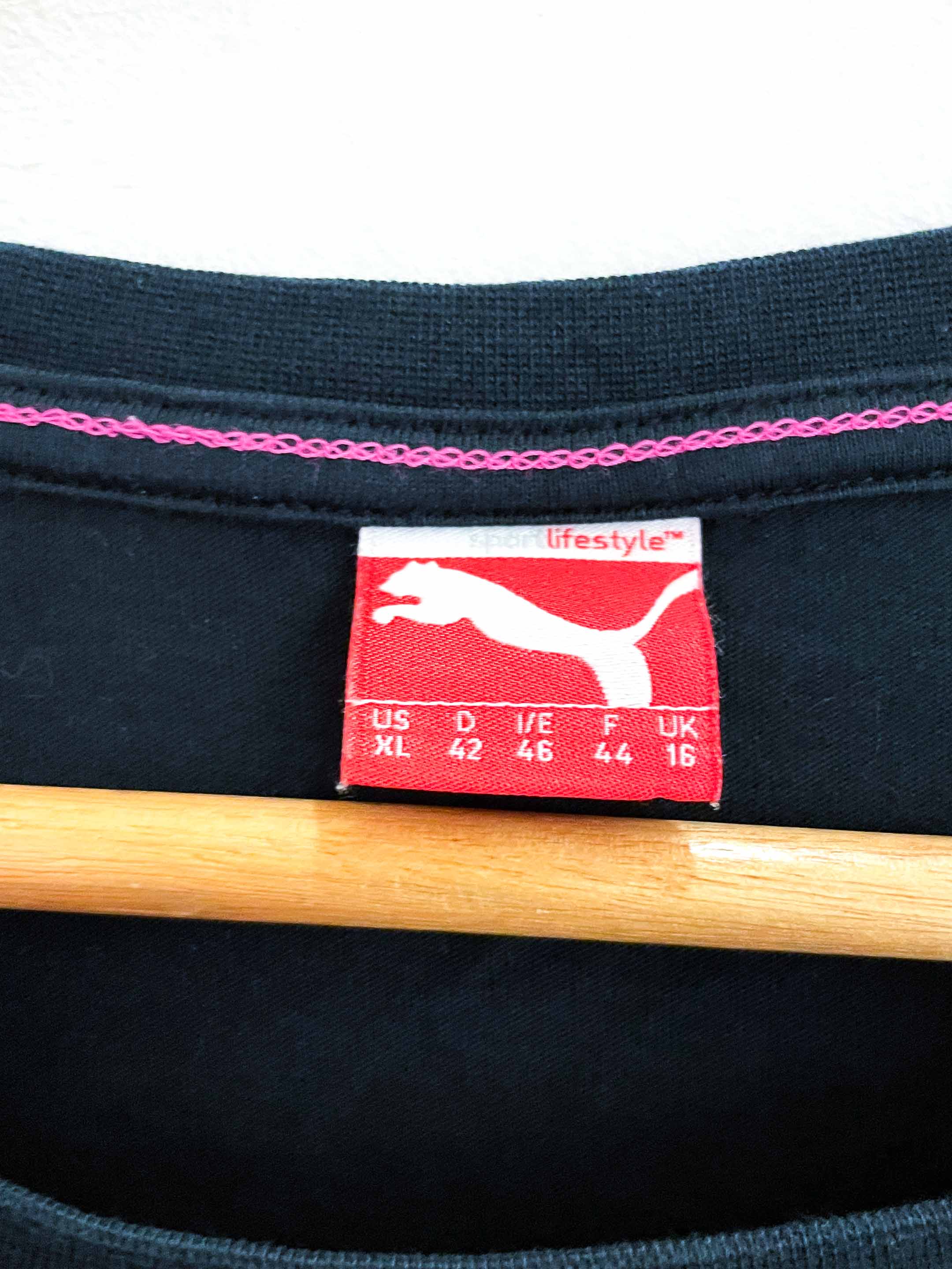 Vintage black puma lifestyle xlarge tshirt