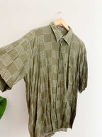Vintage large green printed pattern mens short sleeve short
