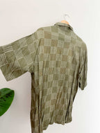 Vintage large green printed pattern mens short sleeve short