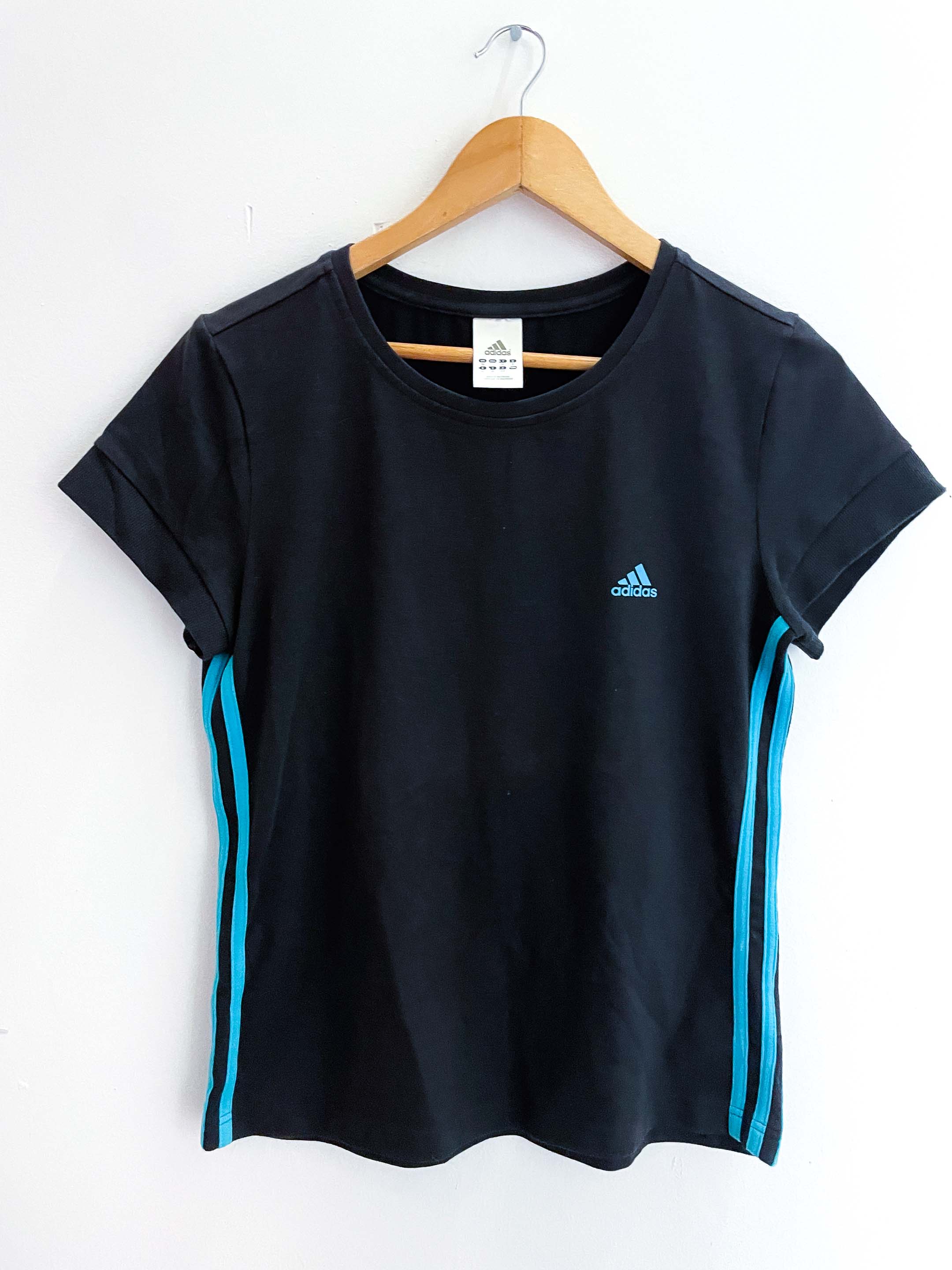 Vintage black blue 3 stripe adidas tshirt size M