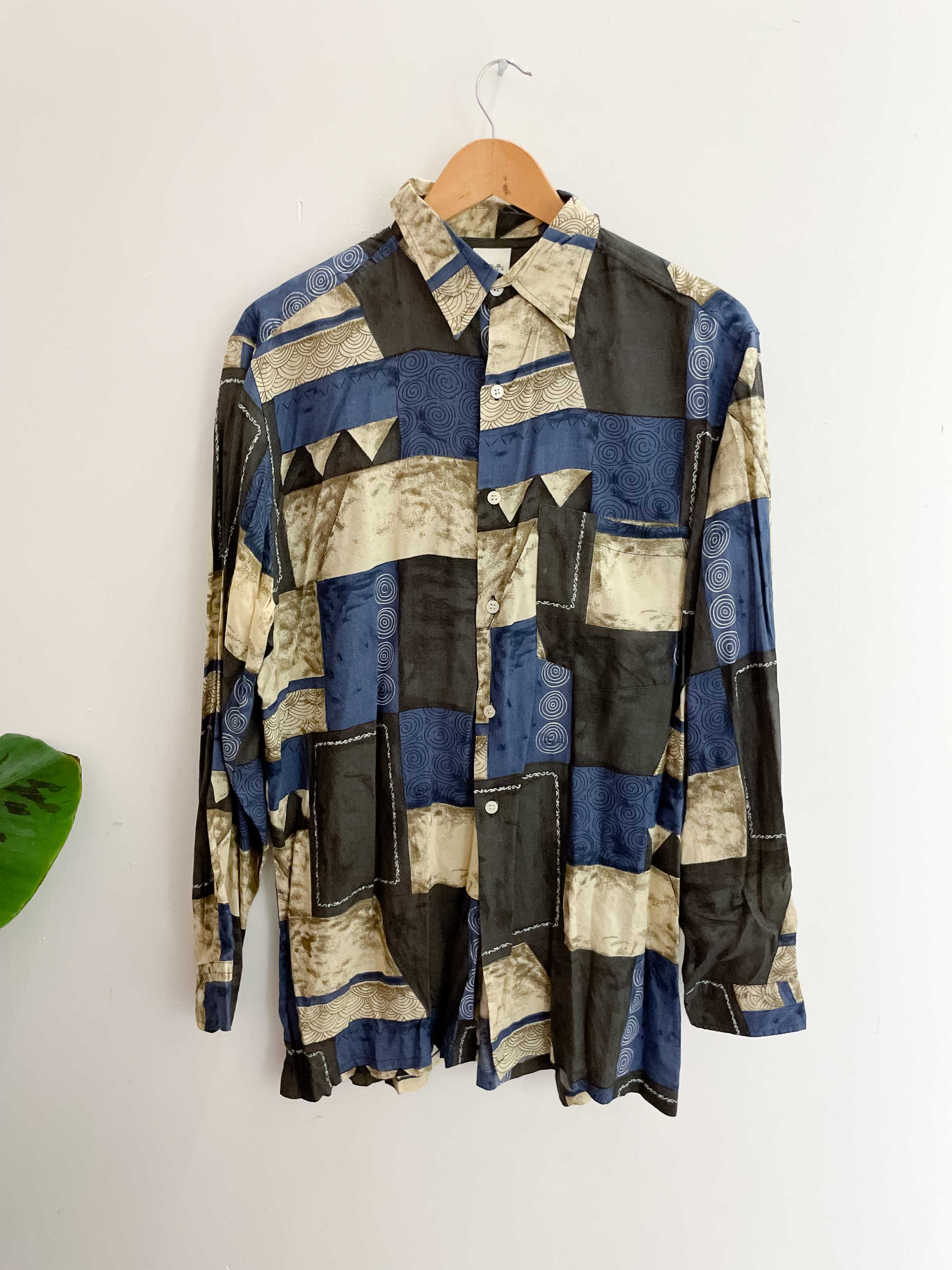 Vintage blue abstract patterned long sleeve shirt size XL