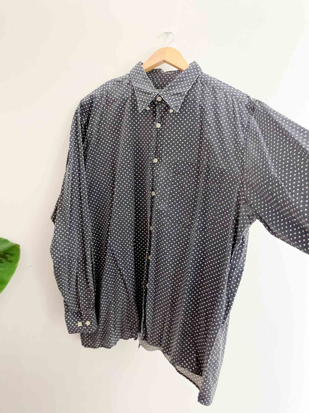 Vintage blue joka floral pattern mens long sleeve shirt