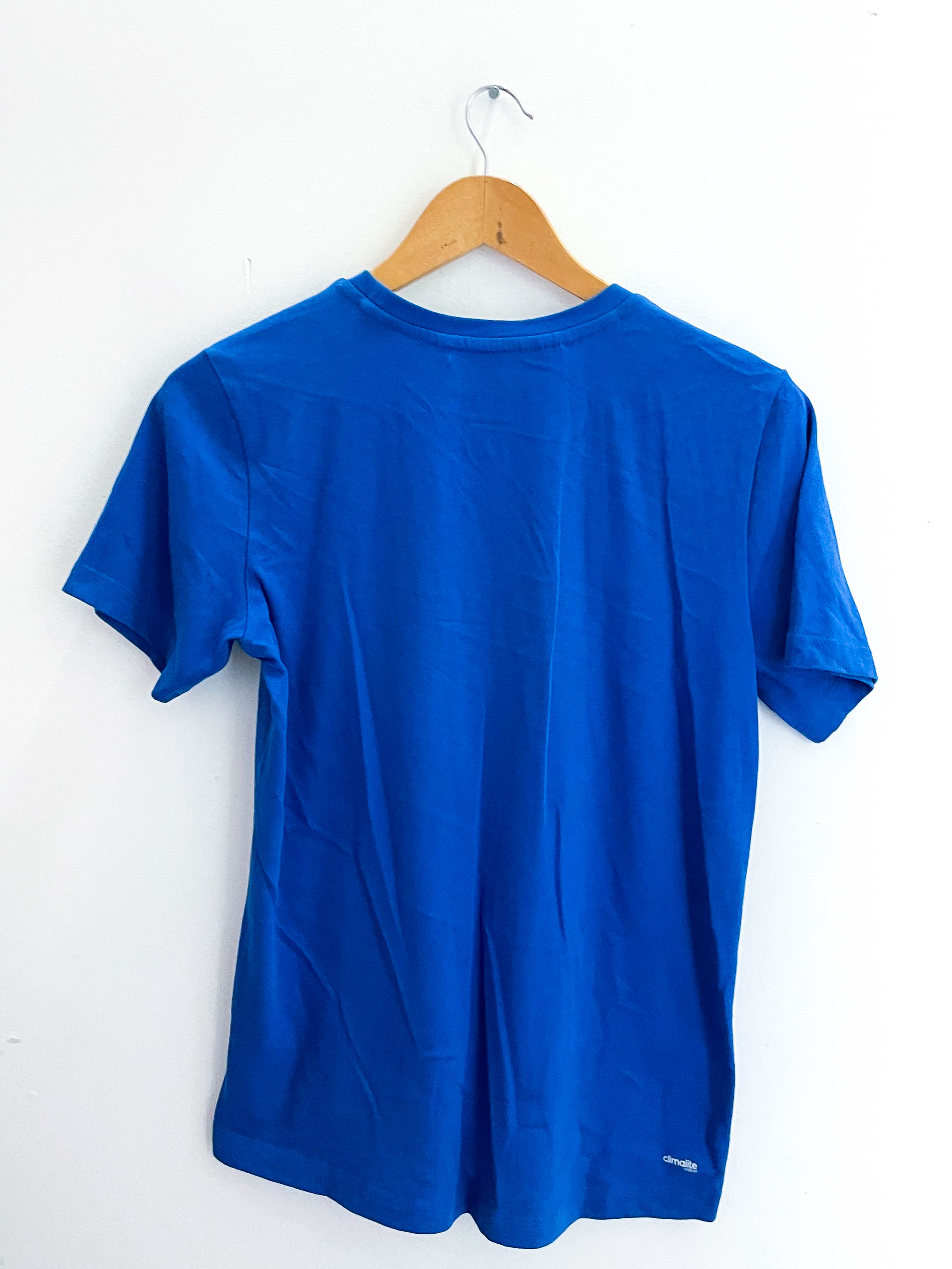 Vintage Adidas climate cotton blue large tshirt