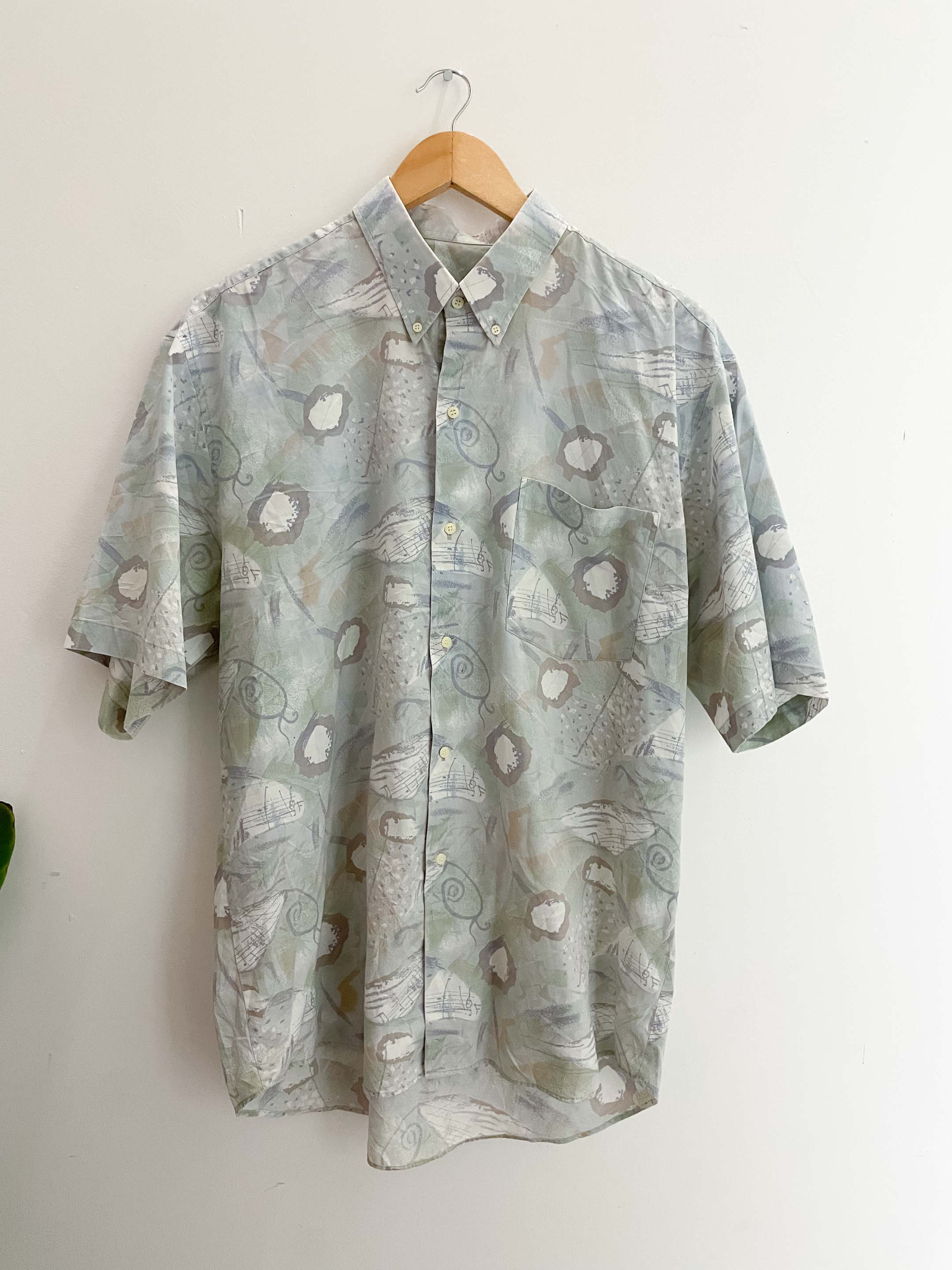 Vintage grey abstract pattern mens short sleeve shirt size M