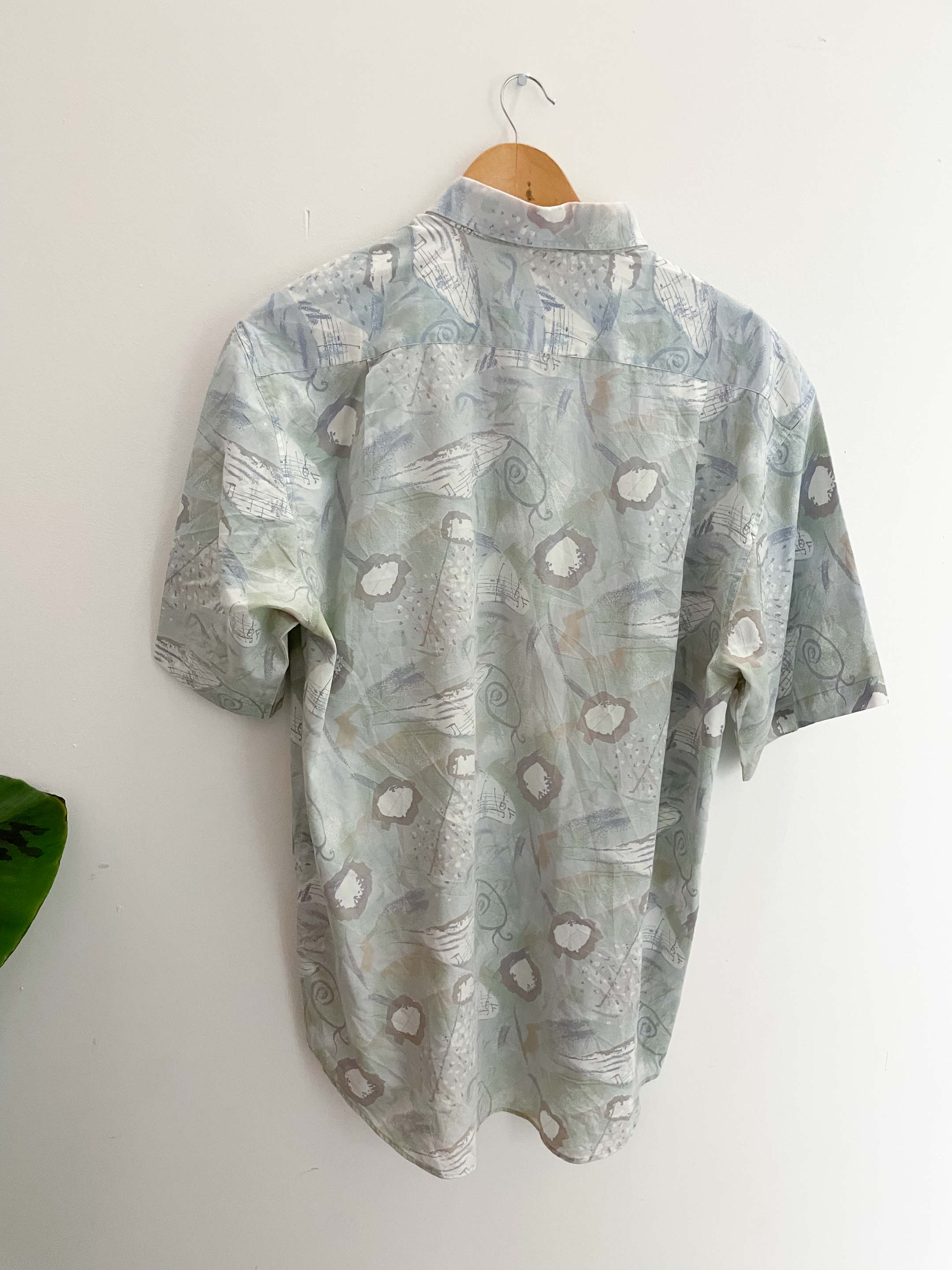 Vintage grey abstract pattern mens short sleeve shirt size M