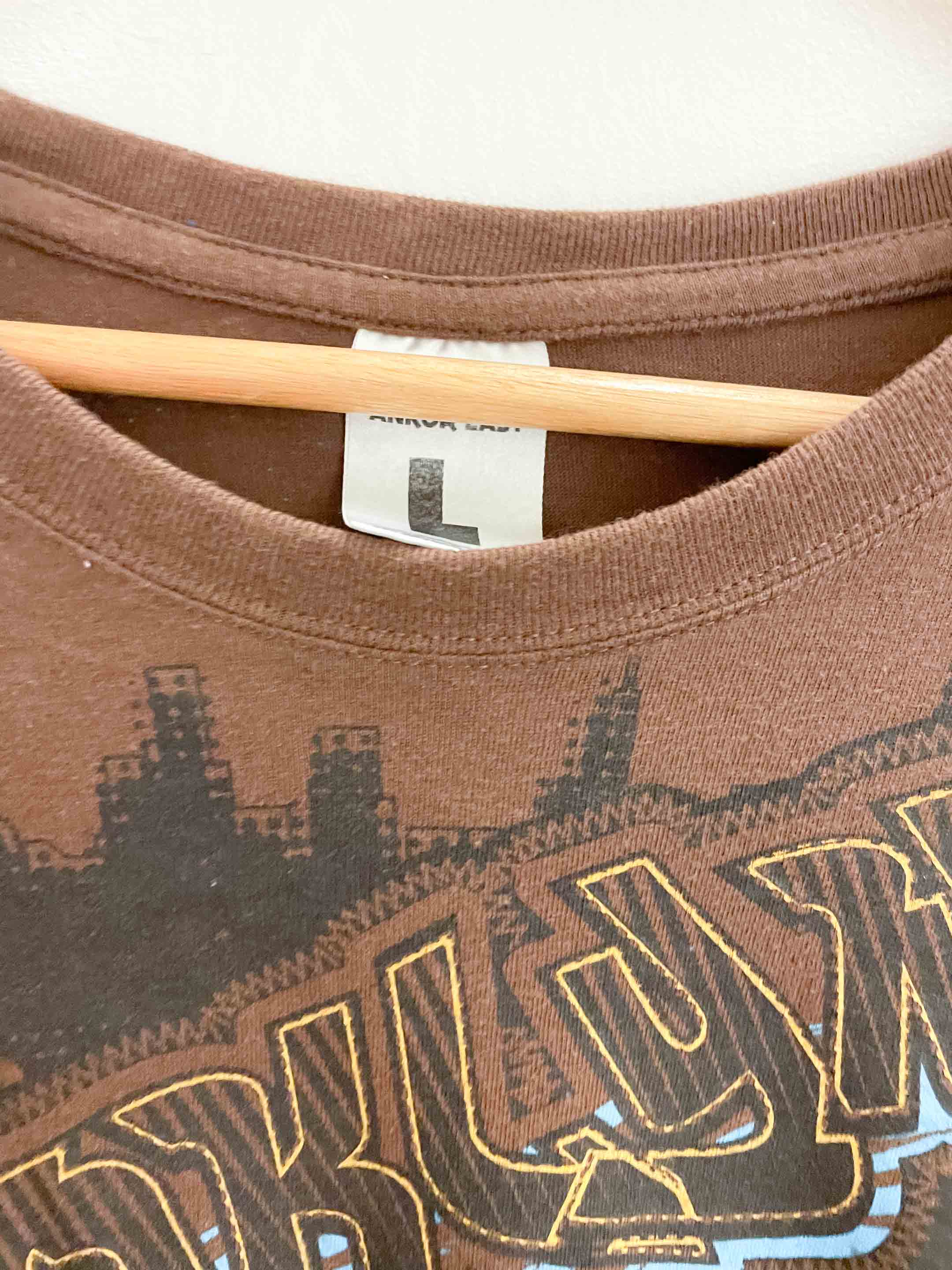 Vintage brown brooklyn large graphics shirt