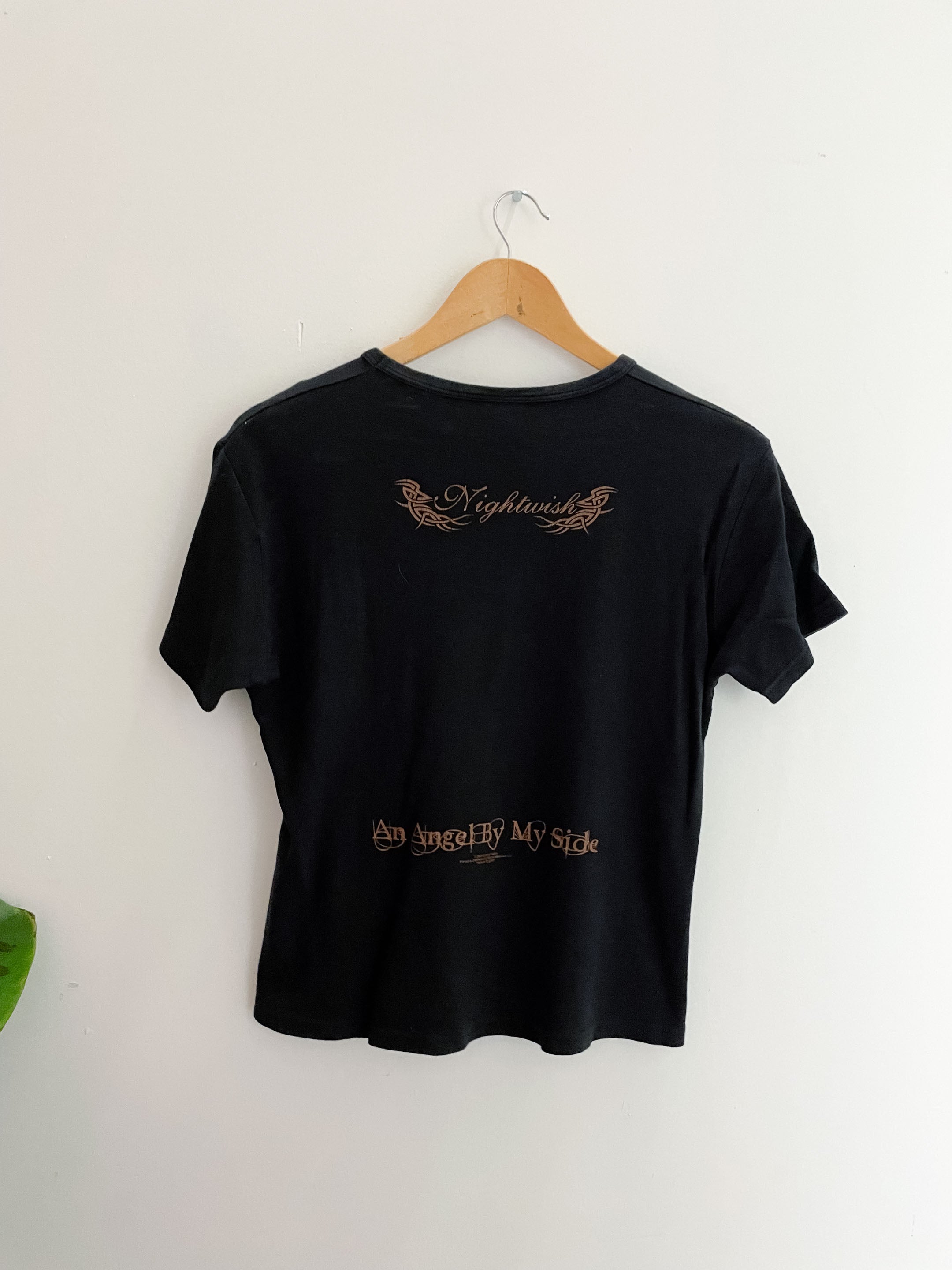 Vintage black nightwish graphics mens tshirt size L