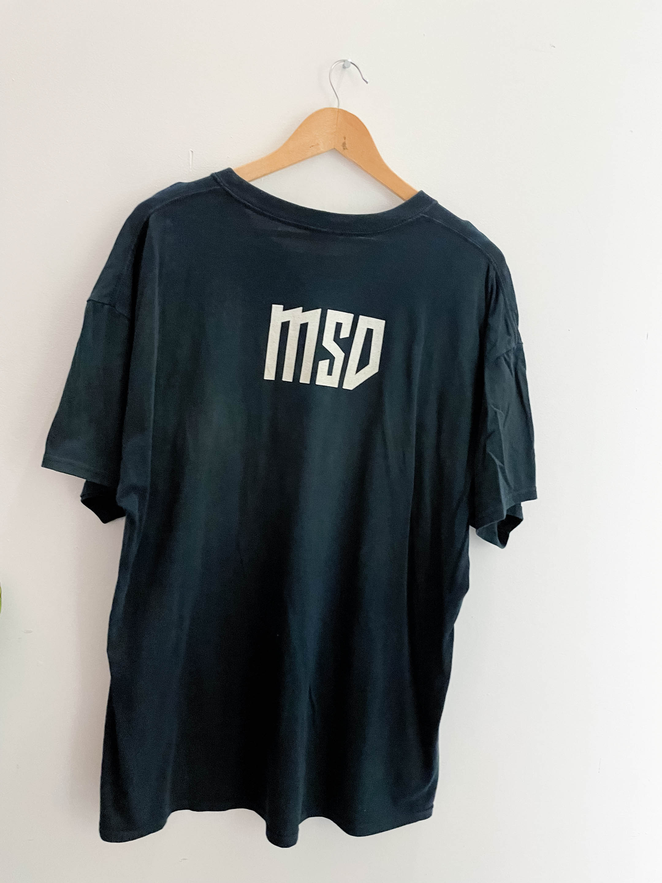 Vintage black graphics mens tshirt size XL with MSD at the back