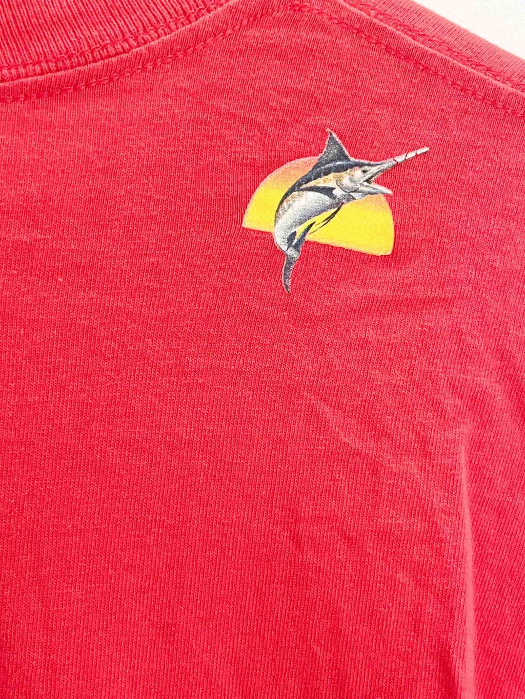 Vintage Gildan paradise graphics red mens tshirt size S