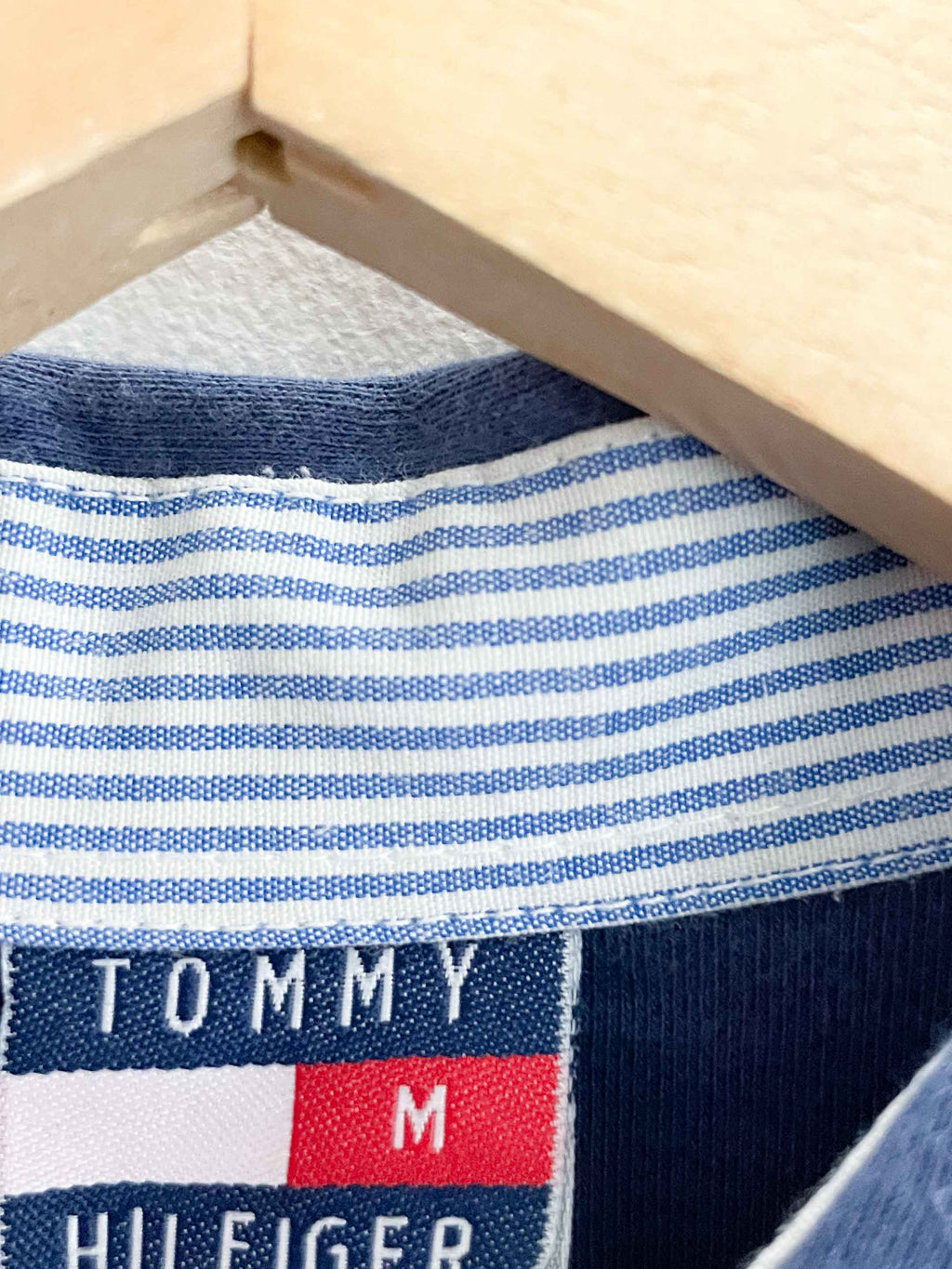 Vintage blue mens tommy hilfiger polo shirt size M
