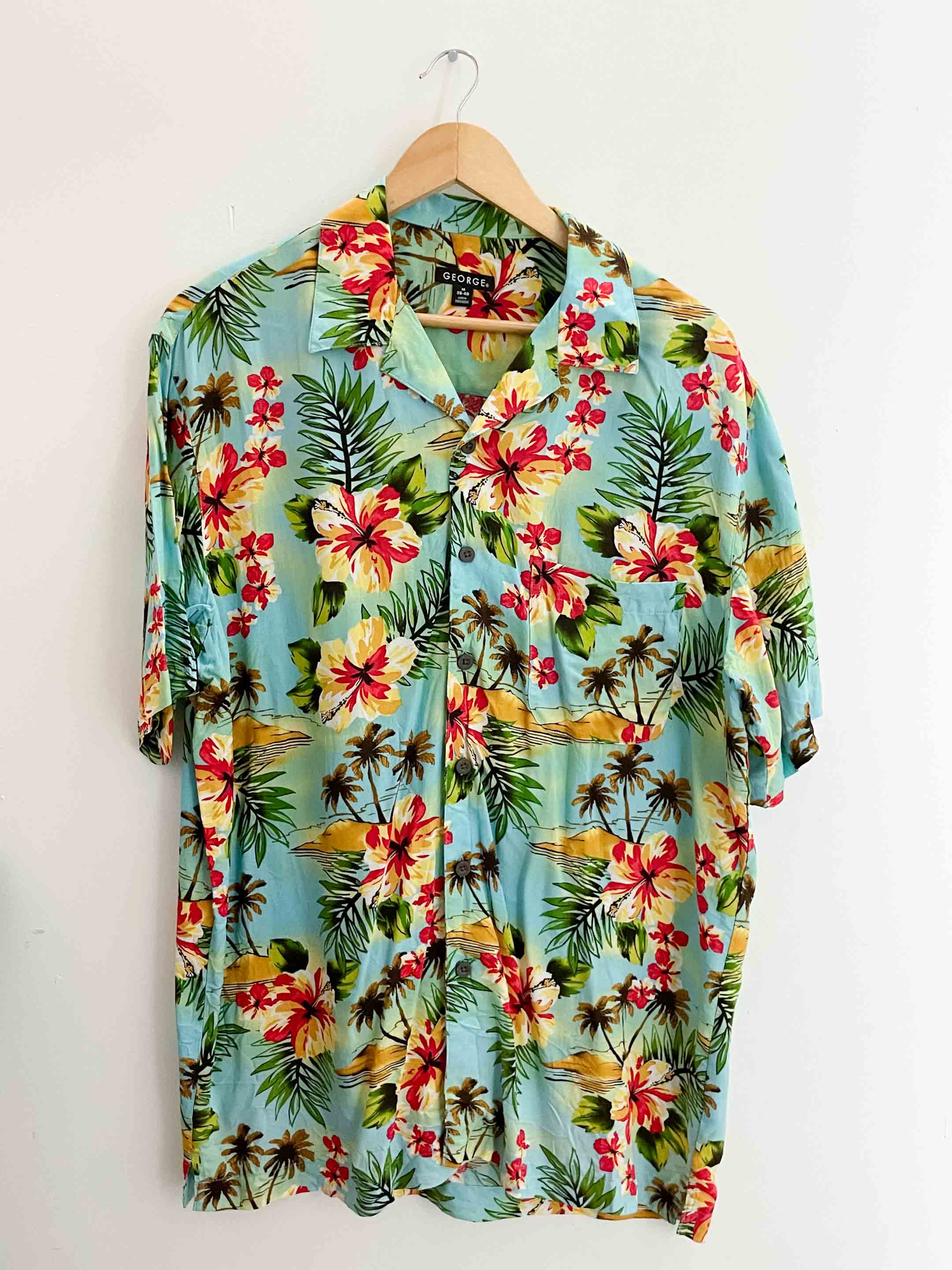 Vintage green george floral pattern beach mens short sleeve medium shirt