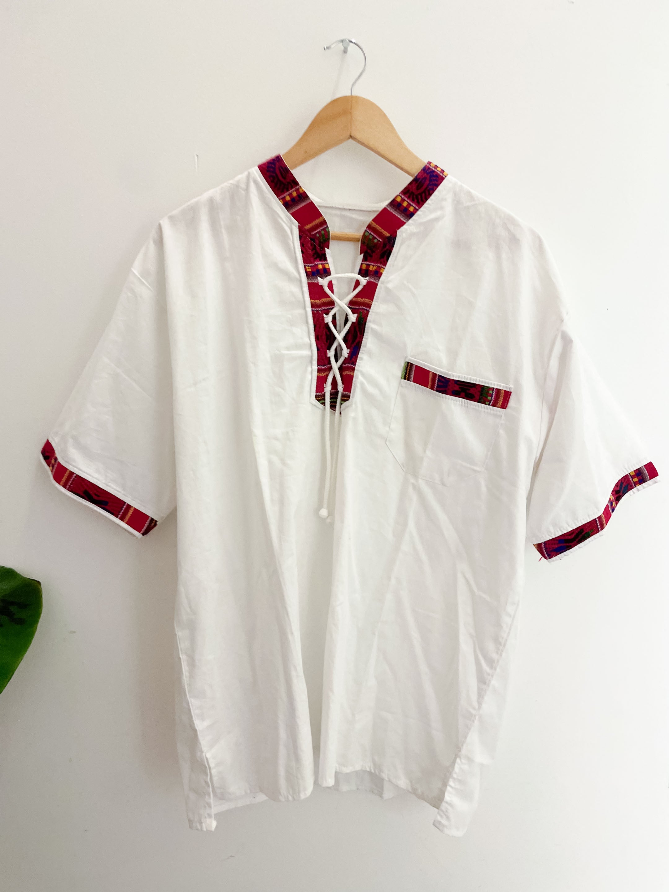 Vintage print pattern collar mens white festival mens shirt size M
