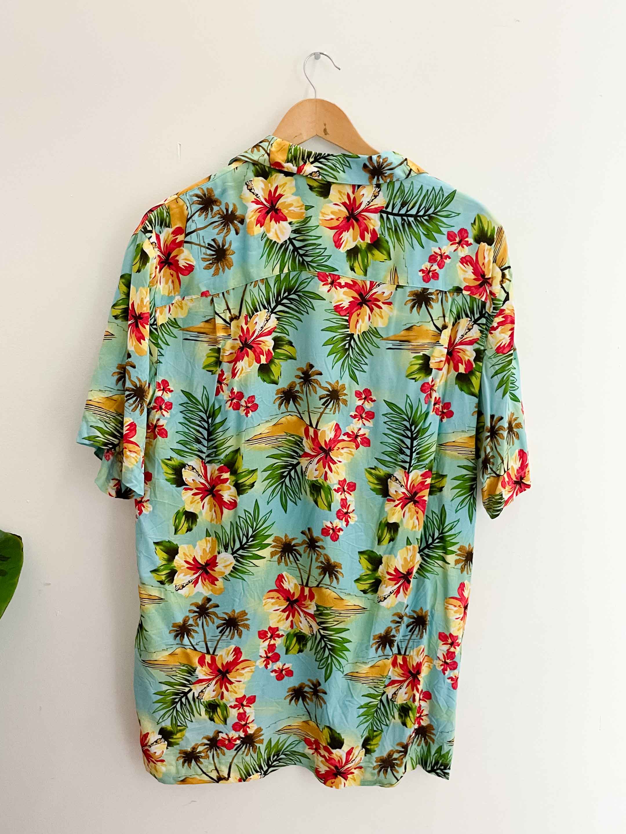 Vintage green george floral pattern beach mens short sleeve medium shirt