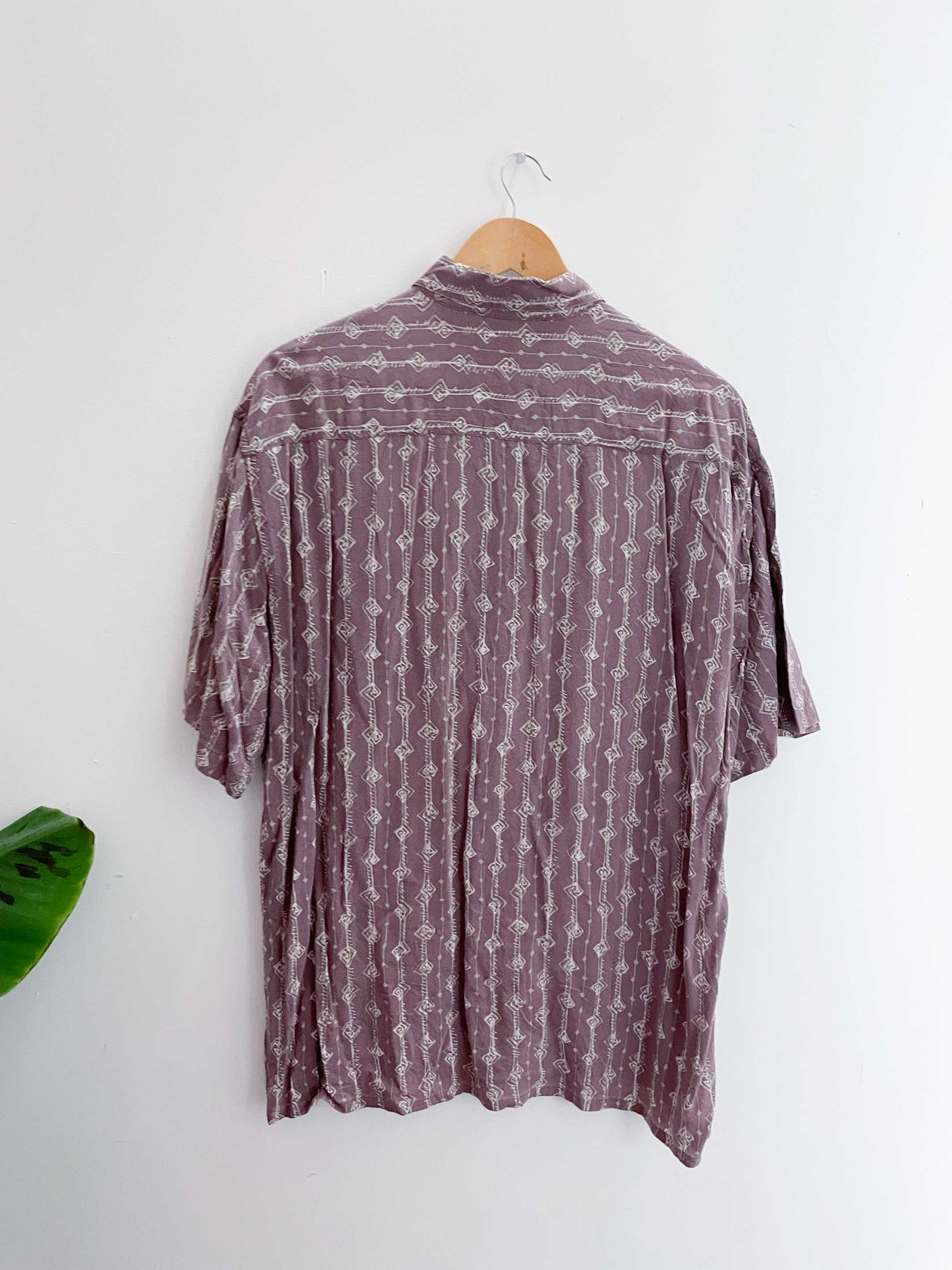 Vintage pierre cardin large brown short sleeve shirt
