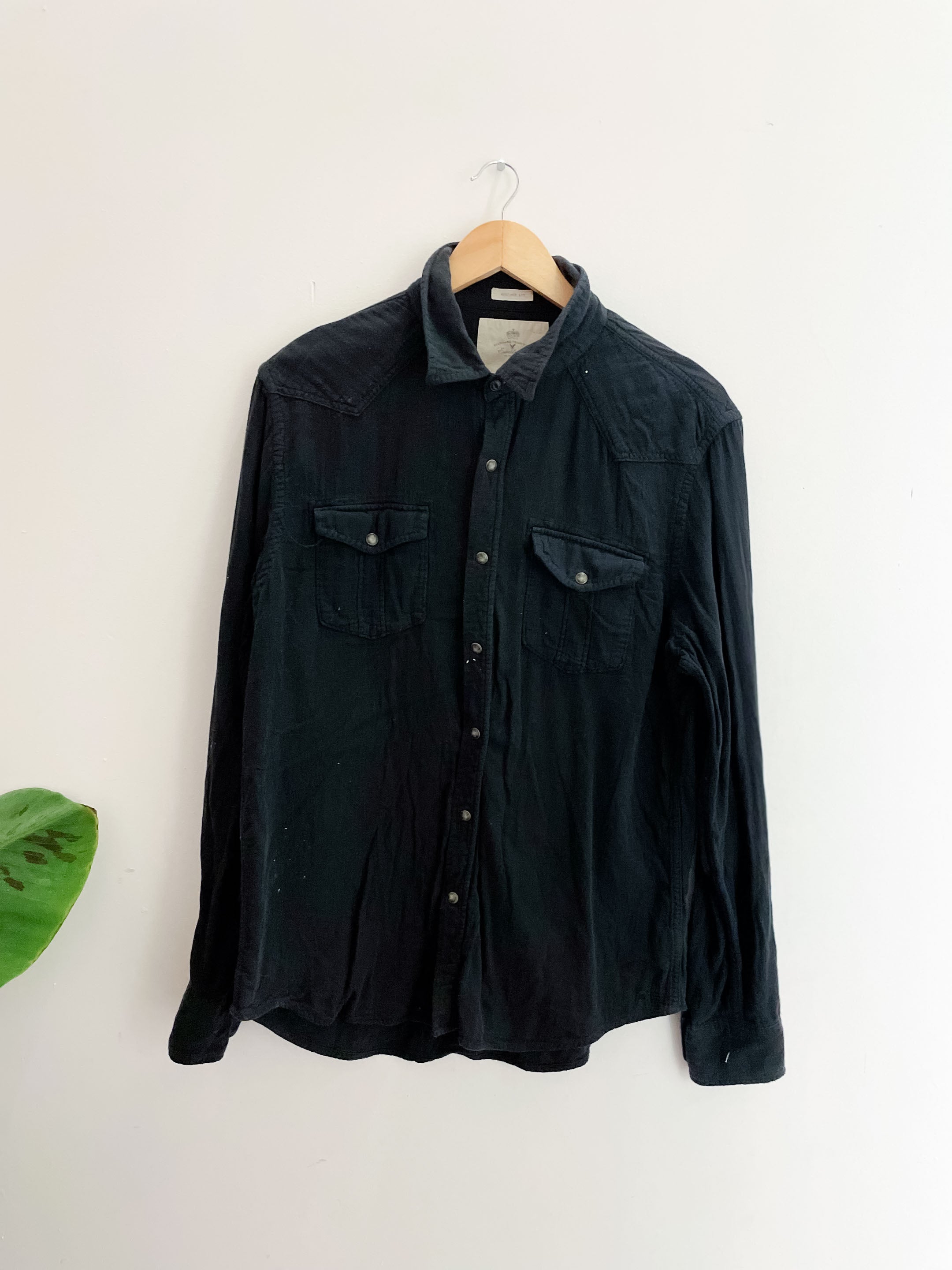 Vintage black American Eagle Outfitters thick regular fit mens long sleeve large shirt