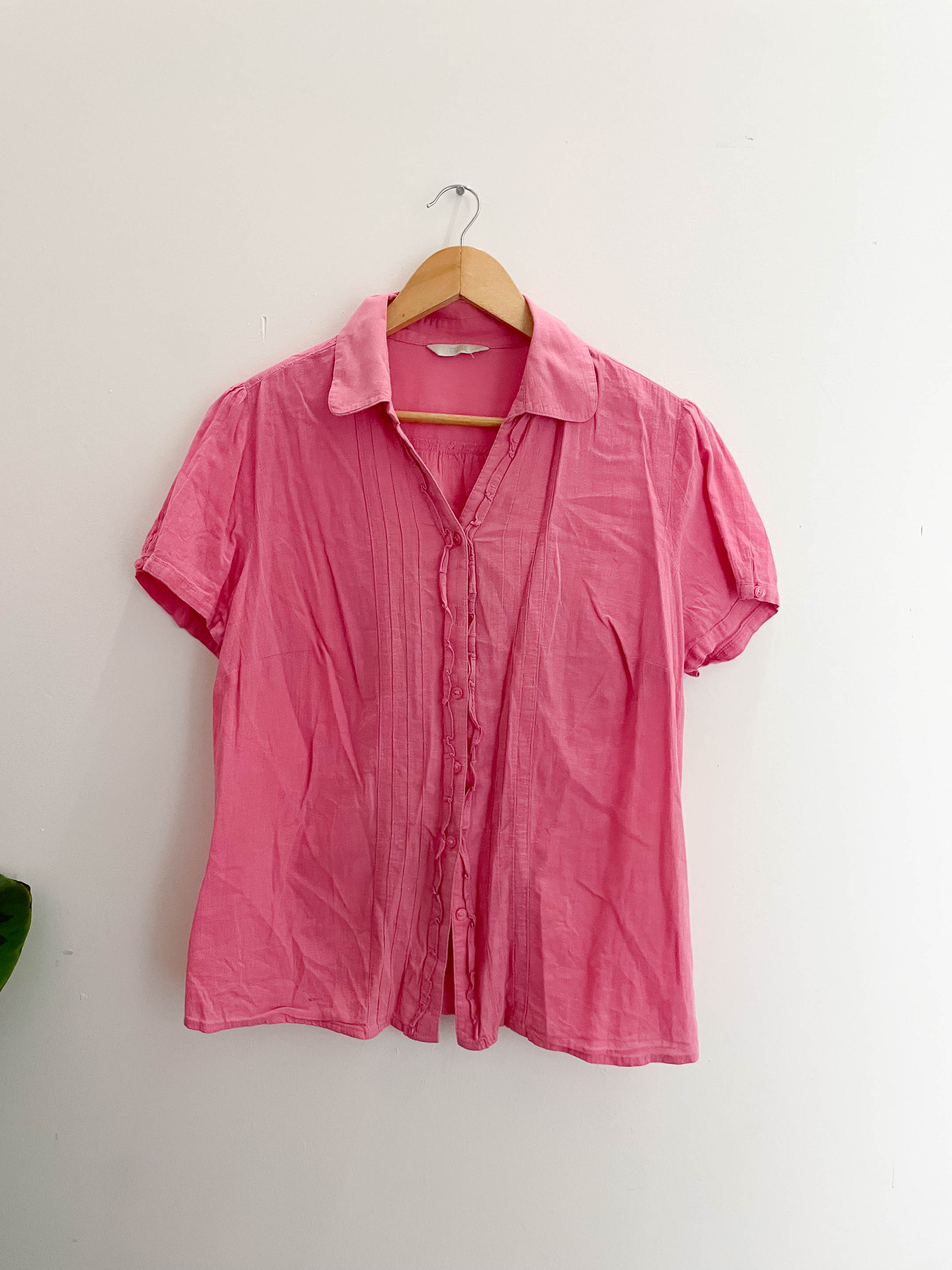 Vintage womens pink shirt size 16