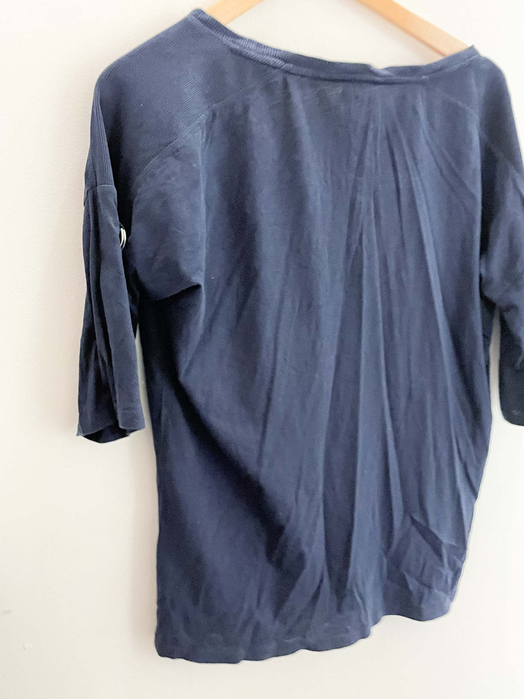 Vintage Navy blue tommy hilfiger medium sweatshirt