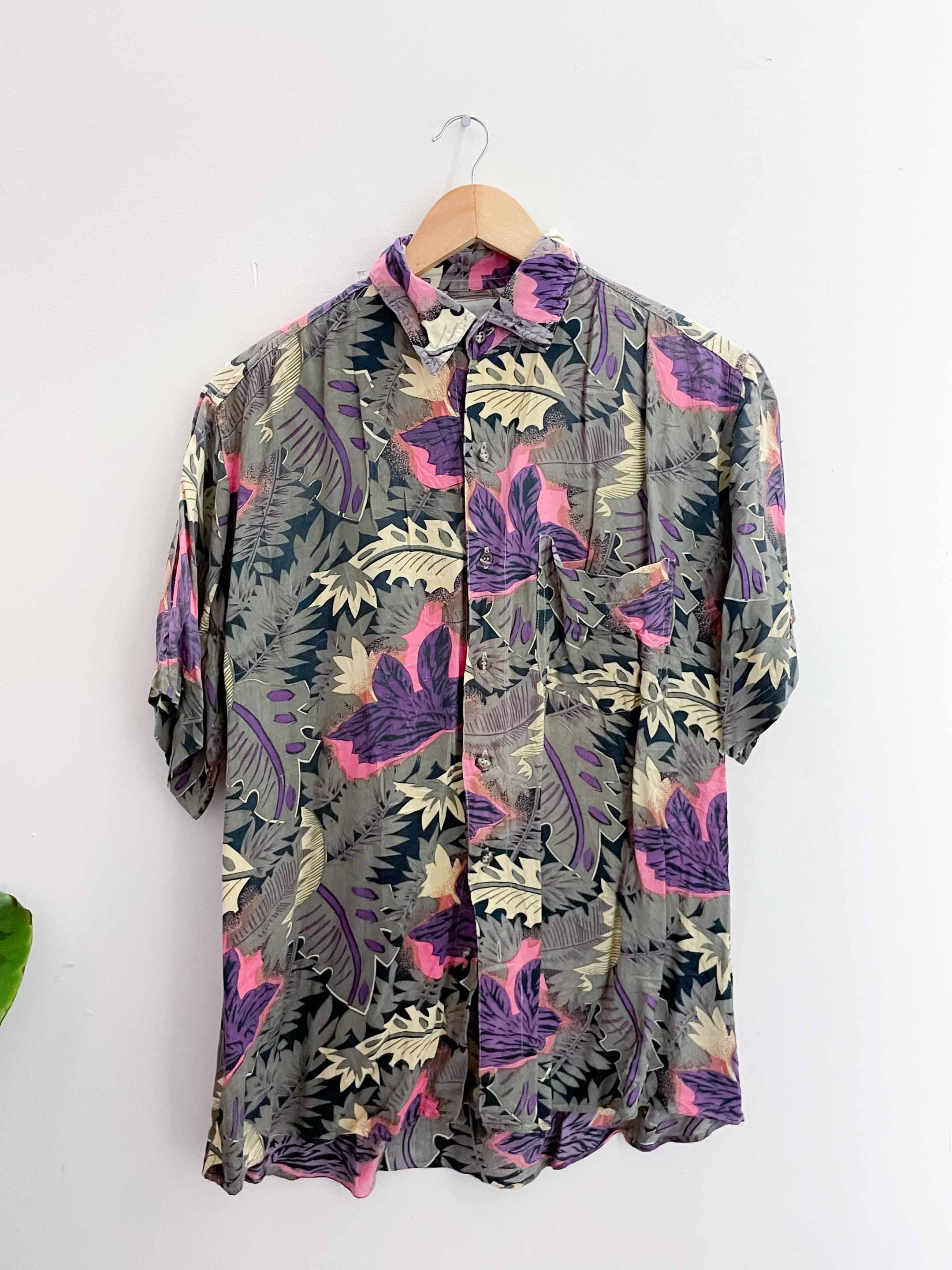 Vintage purple floral patterned beach mens short sleeve shirt size L