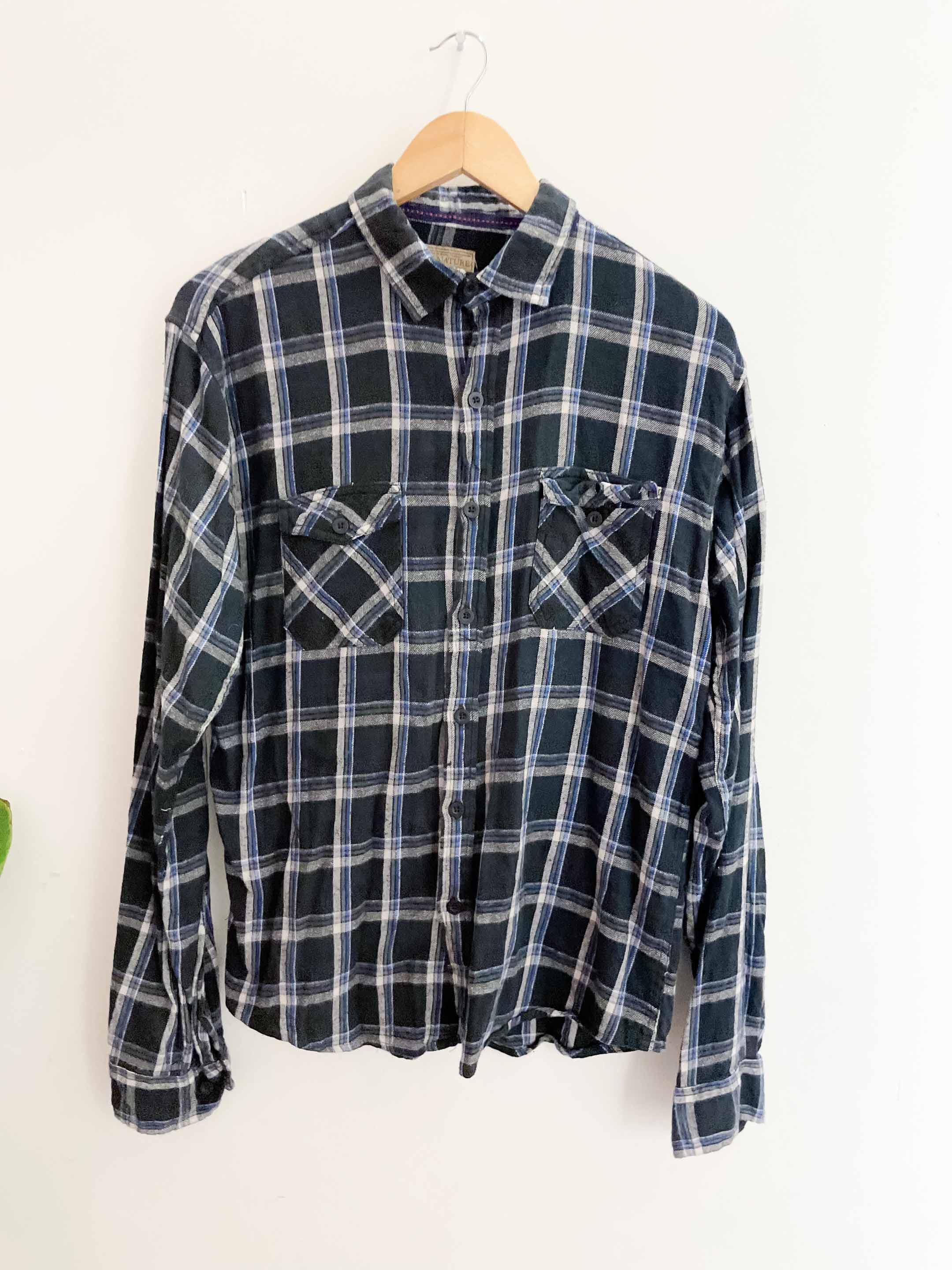 Vintage free nature midnight blue mens checkered long sleeve shirt size M