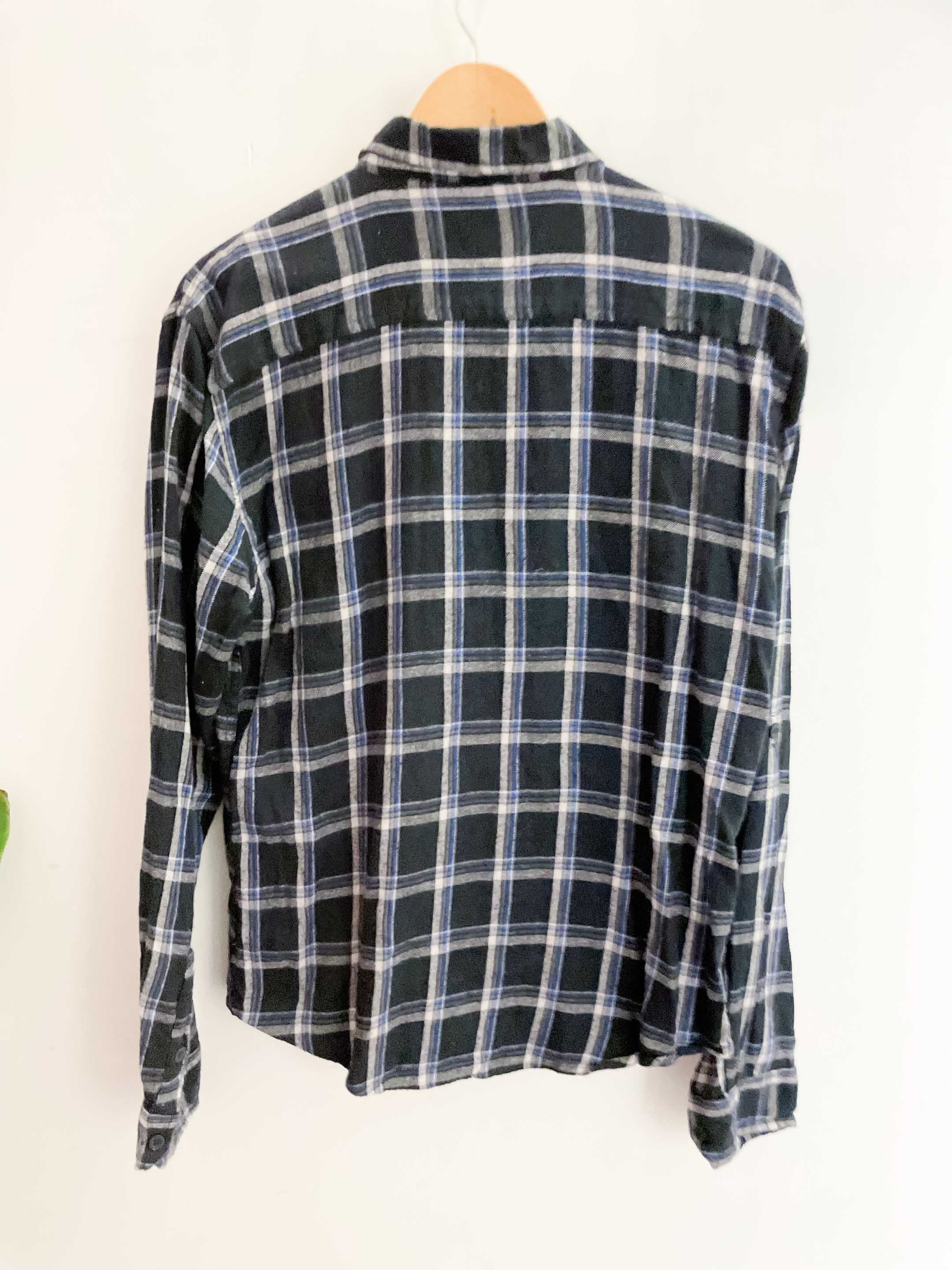 Vintage free nature midnight blue mens checkered long sleeve shirt size M