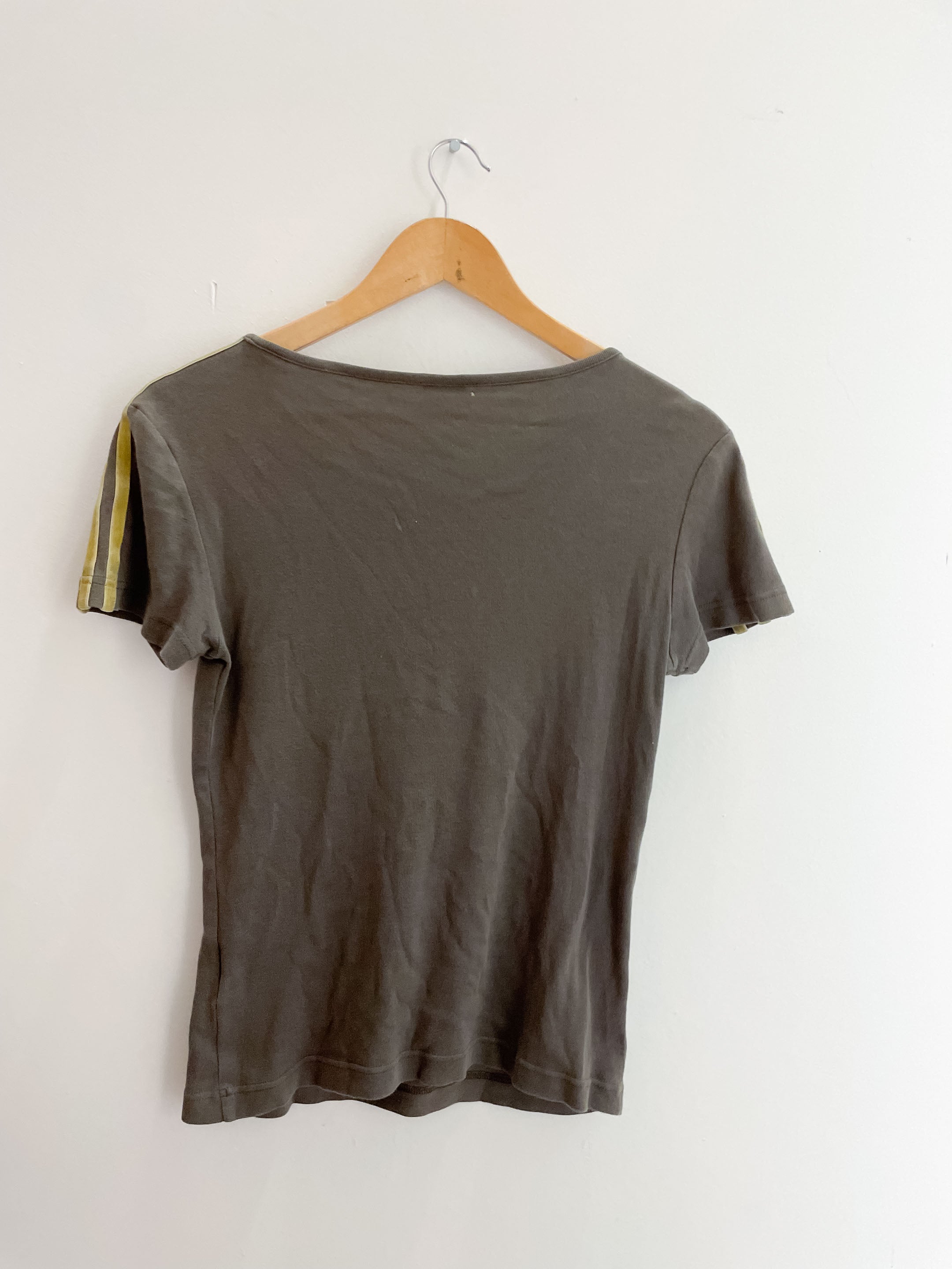 Vintage medium brown 3 stripe adidas shirt