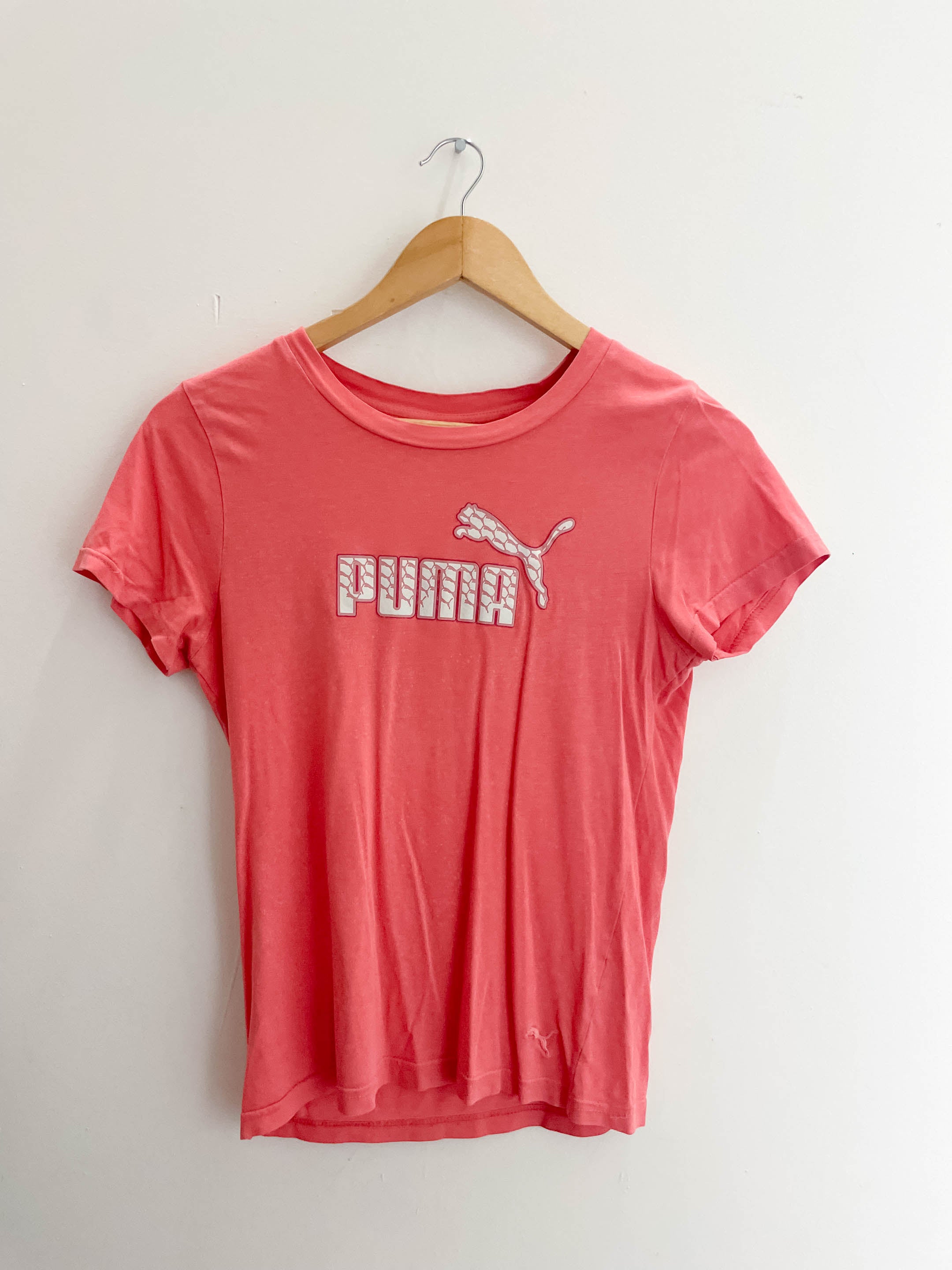 Vintage puma peach tshirt size XS