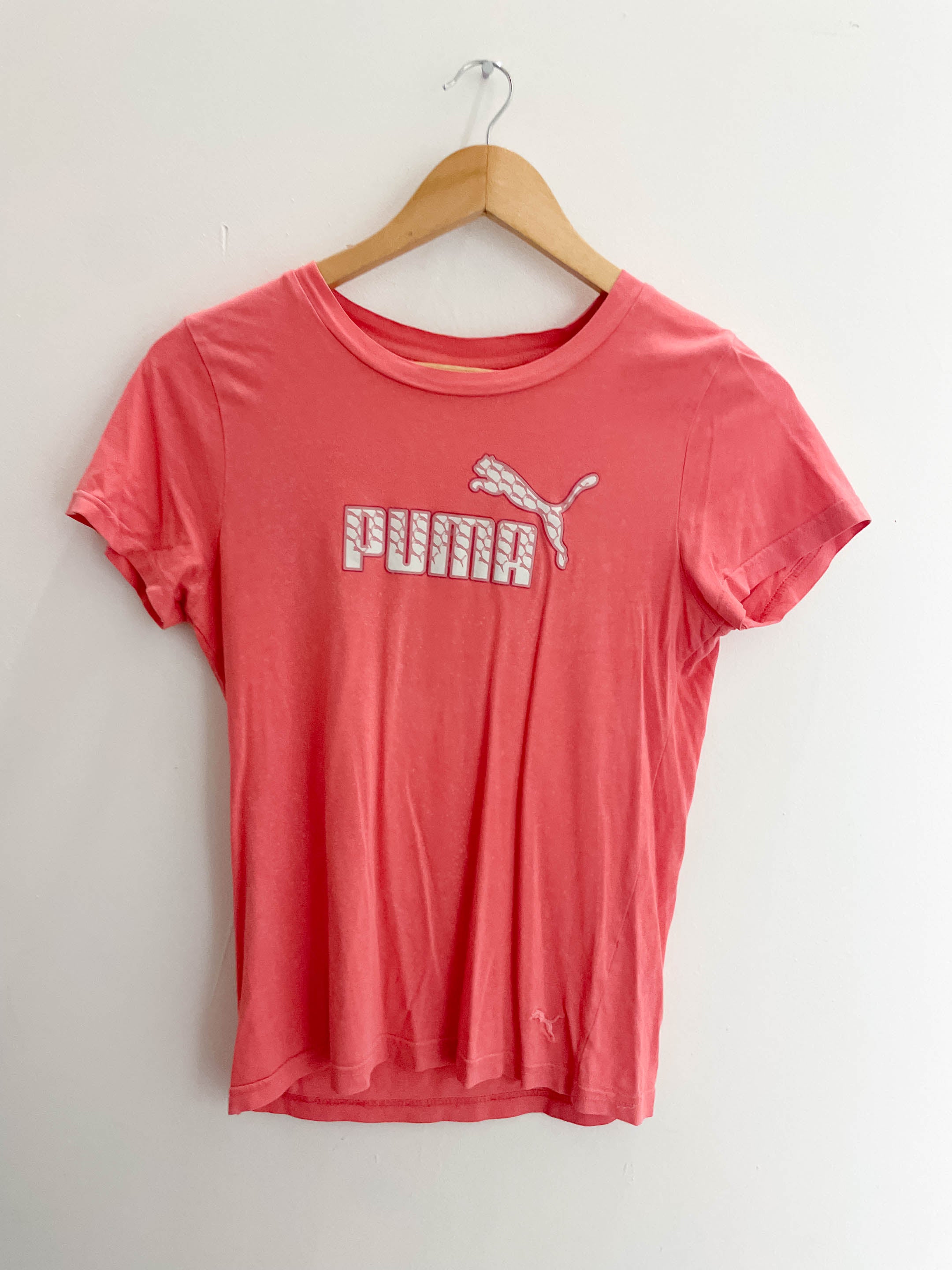Vintage puma peach tshirt size XS