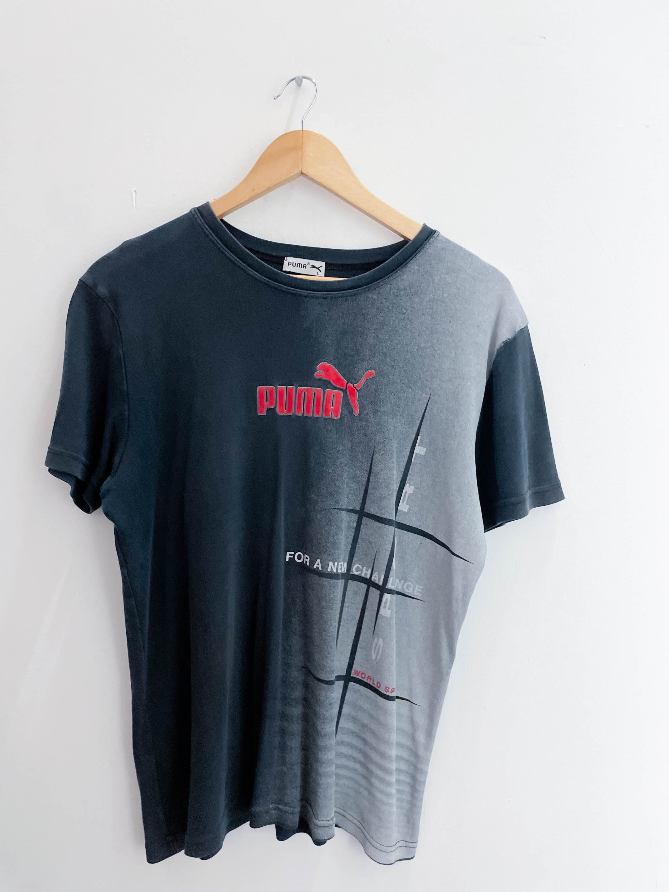 Vintage black puma mens tshirt size L