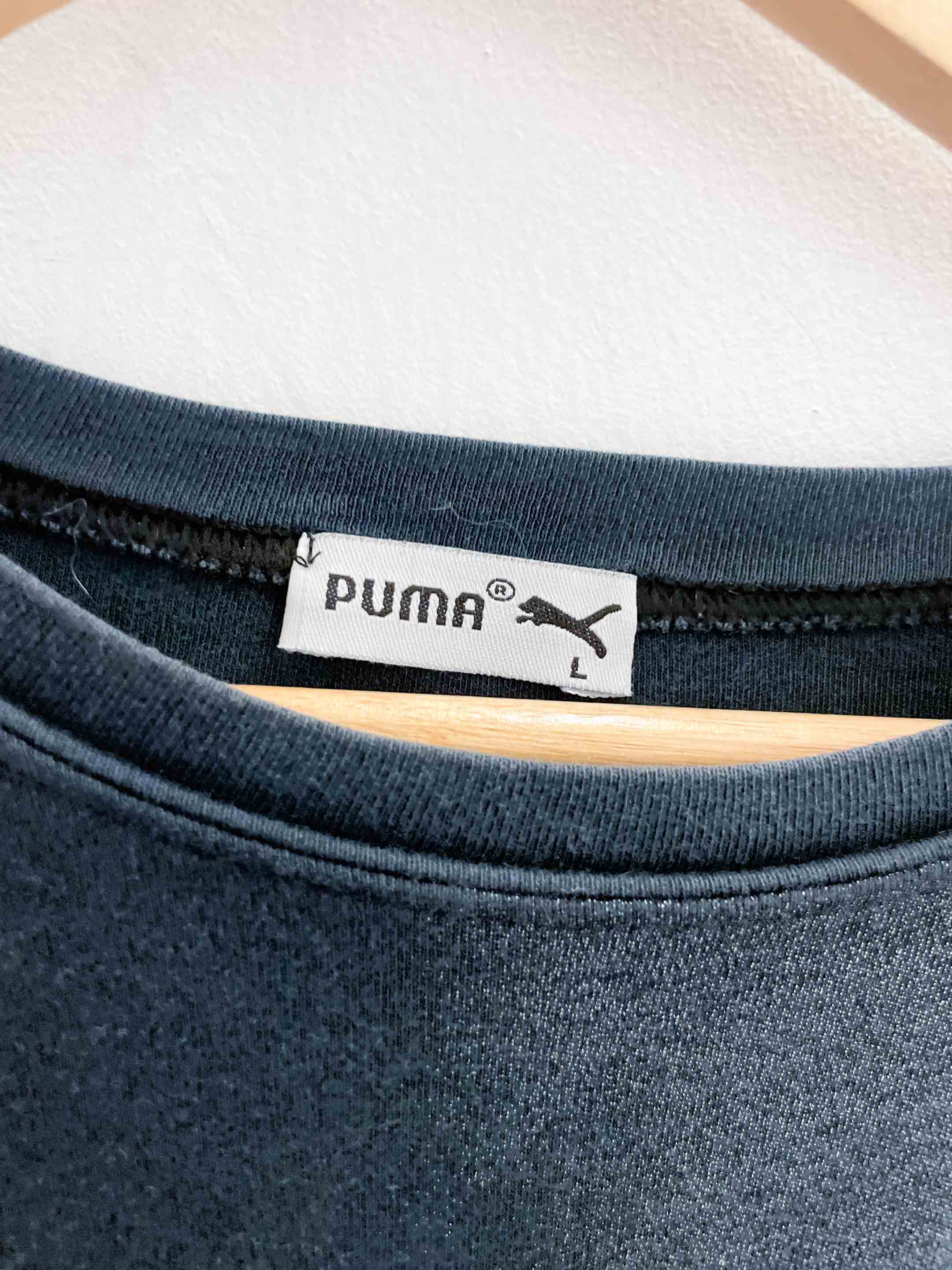 Vintage black puma mens tshirt size L