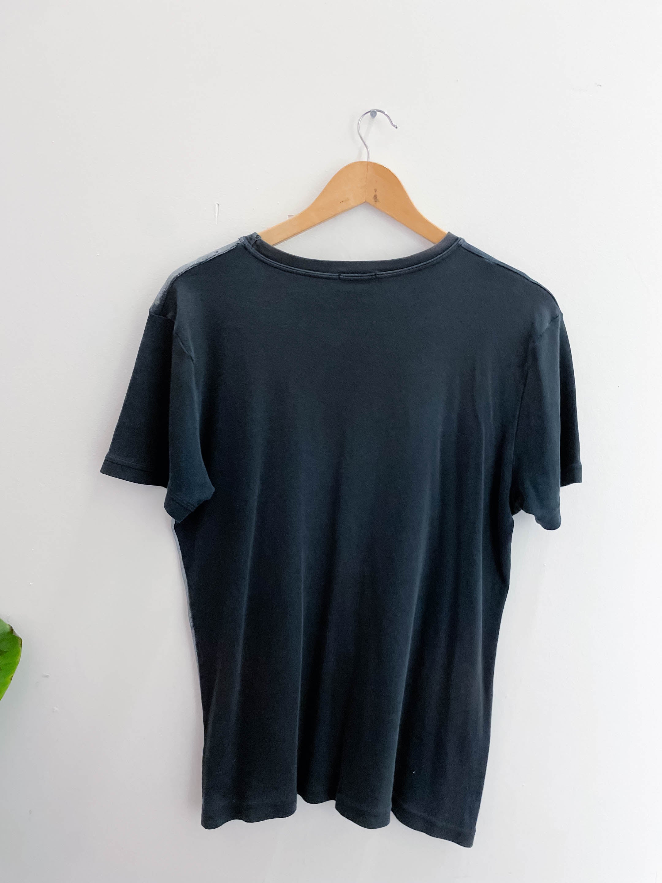 Vintage black puma mens tshirt size L