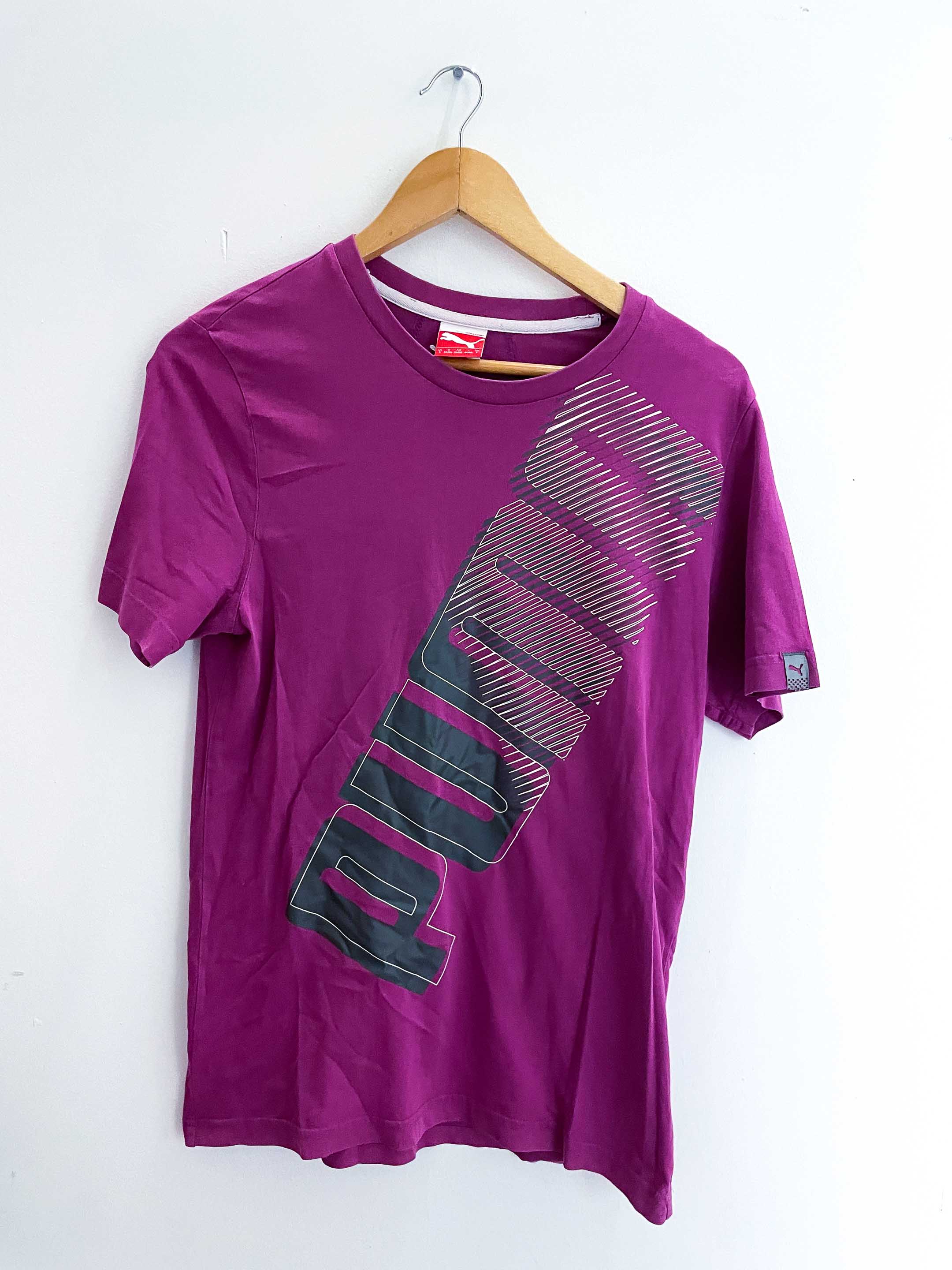 Vintage puma purple small tshirt 