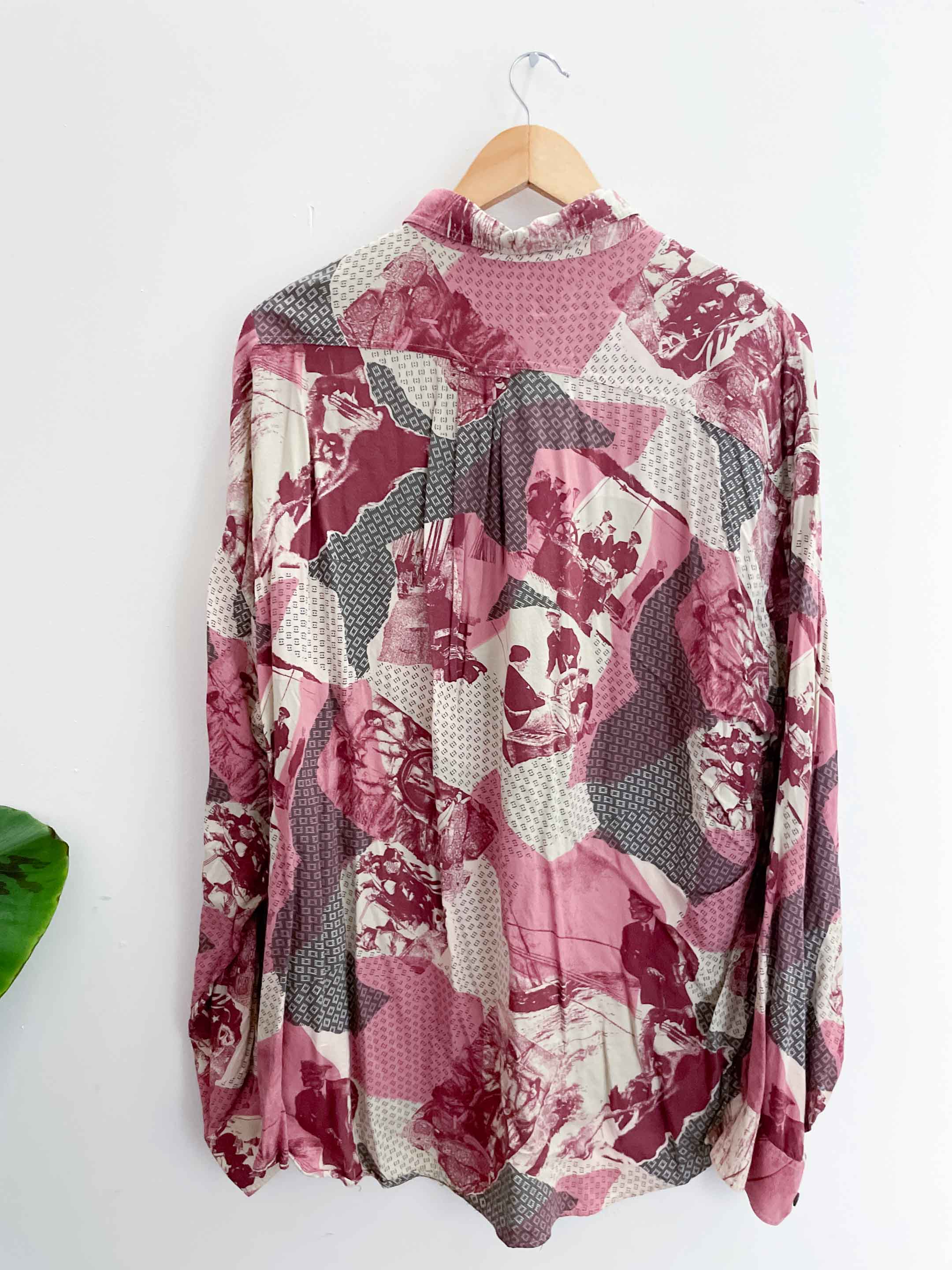 Vintage signe ixcognito pink abstract pattern long sleeve large shirt