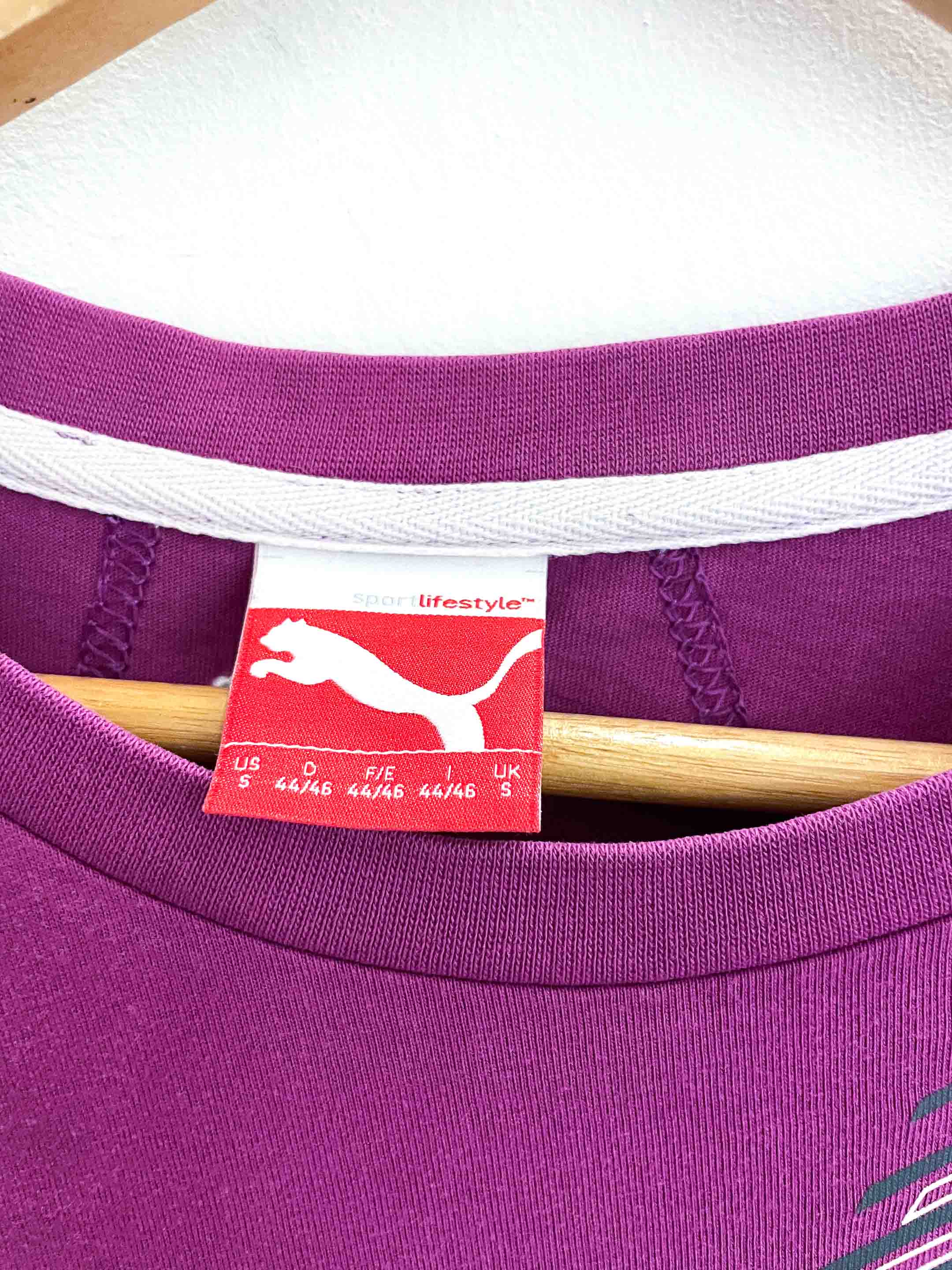 Vintage puma purple small tshirt 